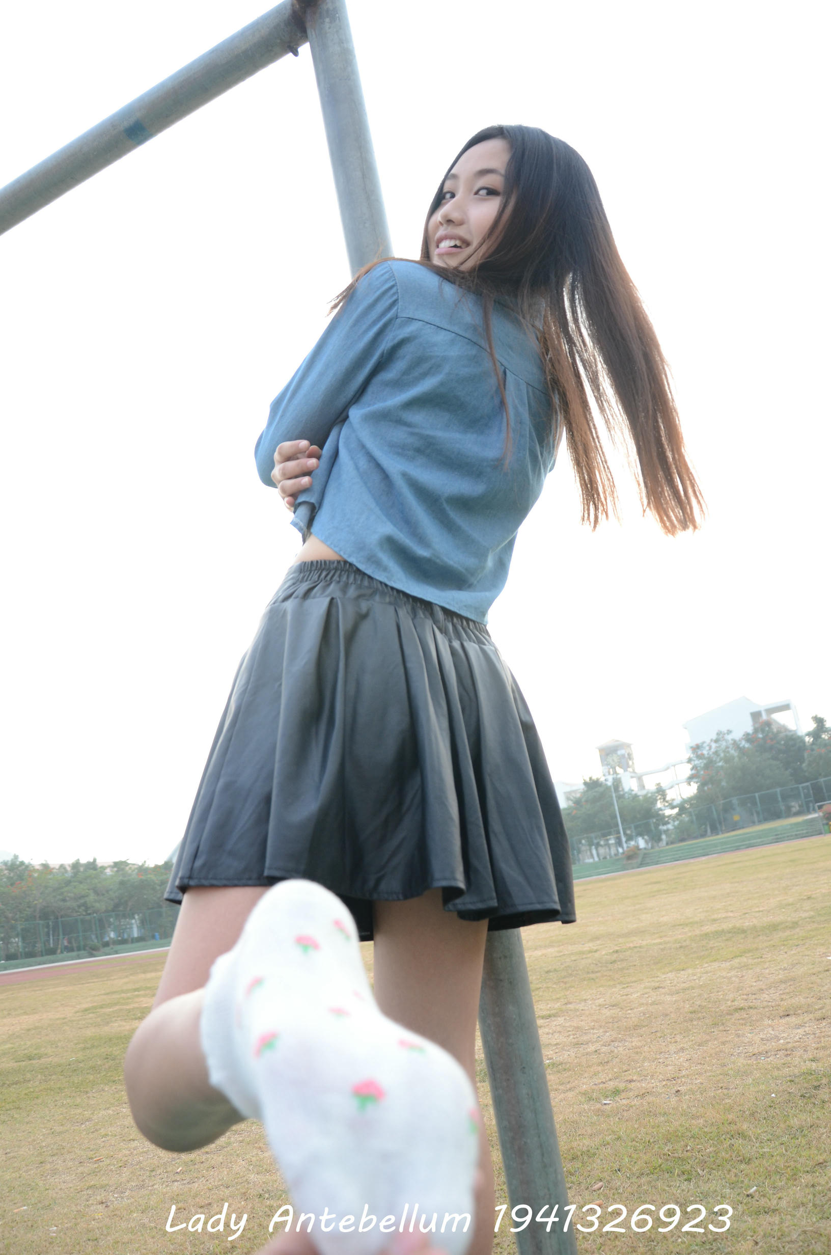 [战前女神] 恋足美腿棉袜女神级摄影套图 078 [122P-185MB]_第6集