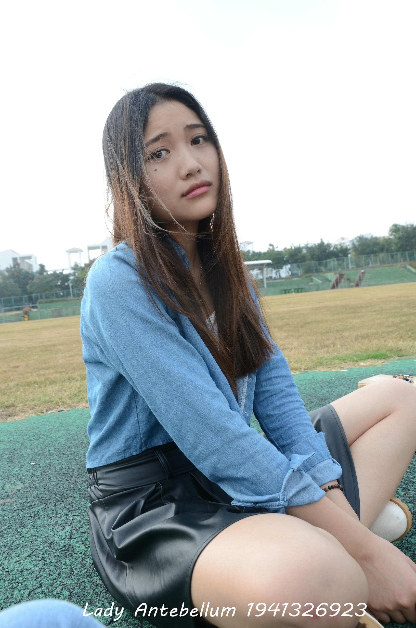 [战前女神] 恋足美腿棉袜女神级摄影套图 078 [122P-185MB]_第1集