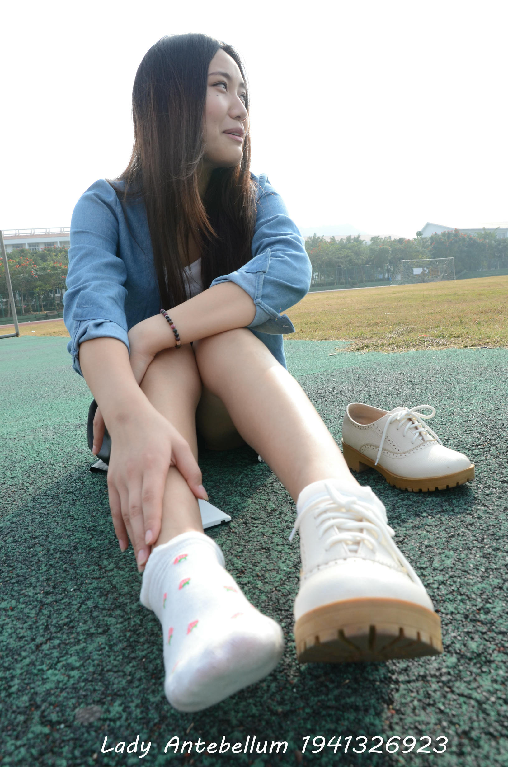 [战前女神] 恋足美腿棉袜女神级摄影套图 078 [122P-185MB]_第2集