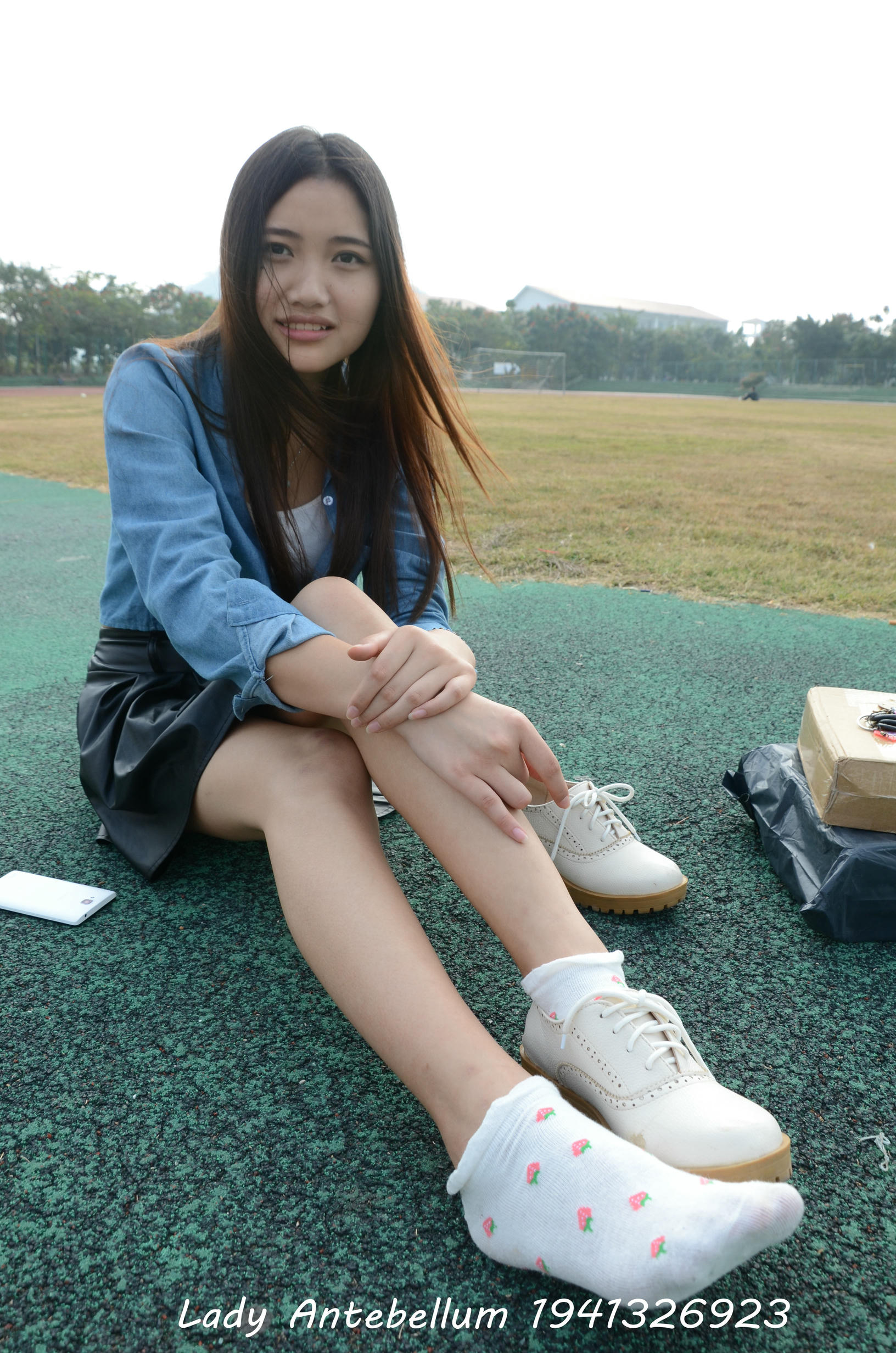 [战前女神] 恋足美腿棉袜女神级摄影套图 078 [122P-185MB]_第3集