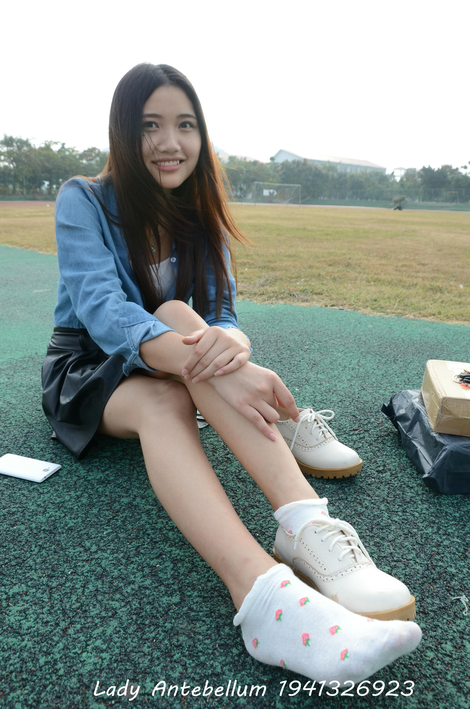 [战前女神] 恋足美腿棉袜女神级摄影套图 078 [122P-185MB]_第3集