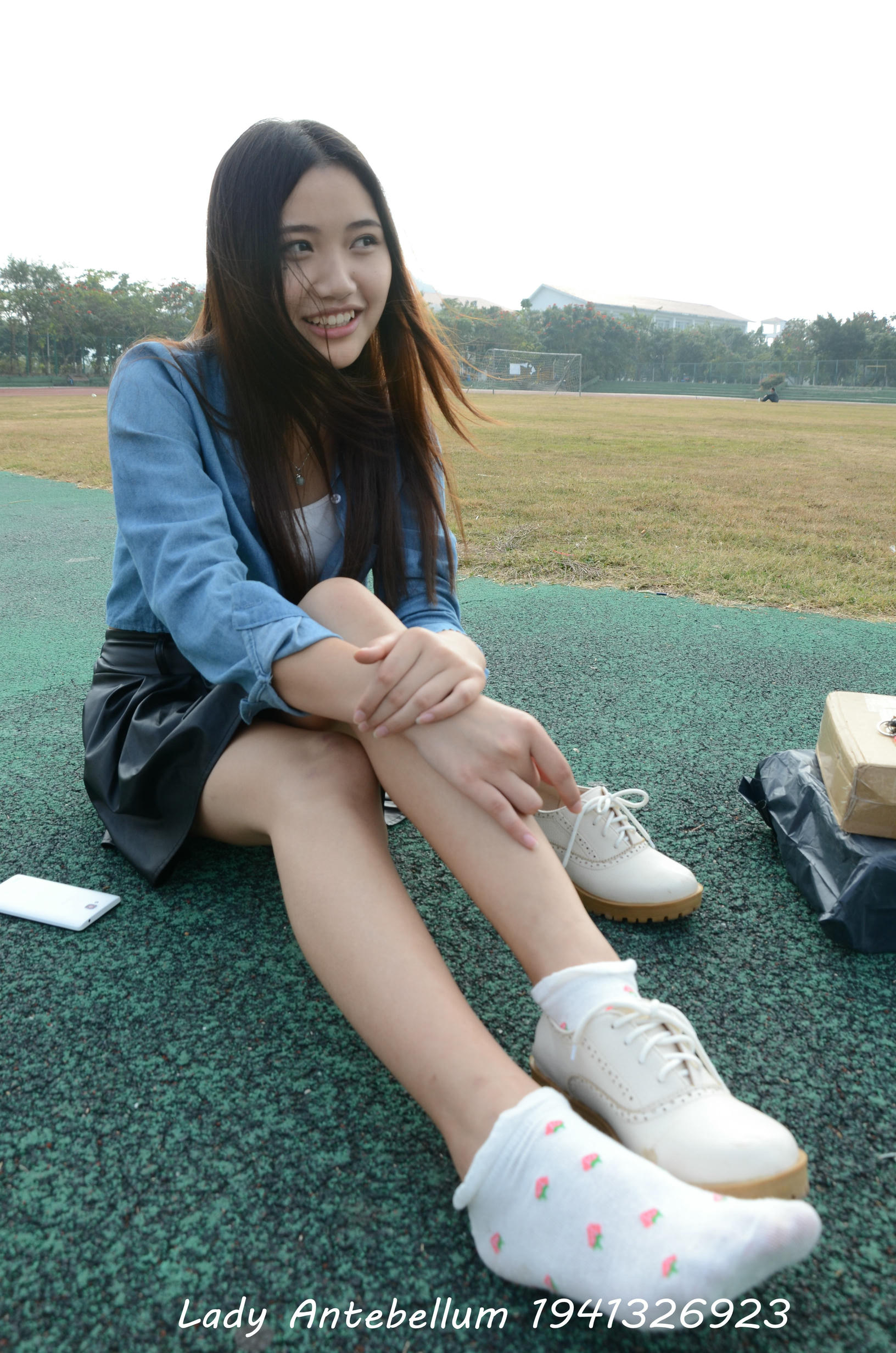 [战前女神] 恋足美腿棉袜女神级摄影套图 078 [122P-185MB]_第3集