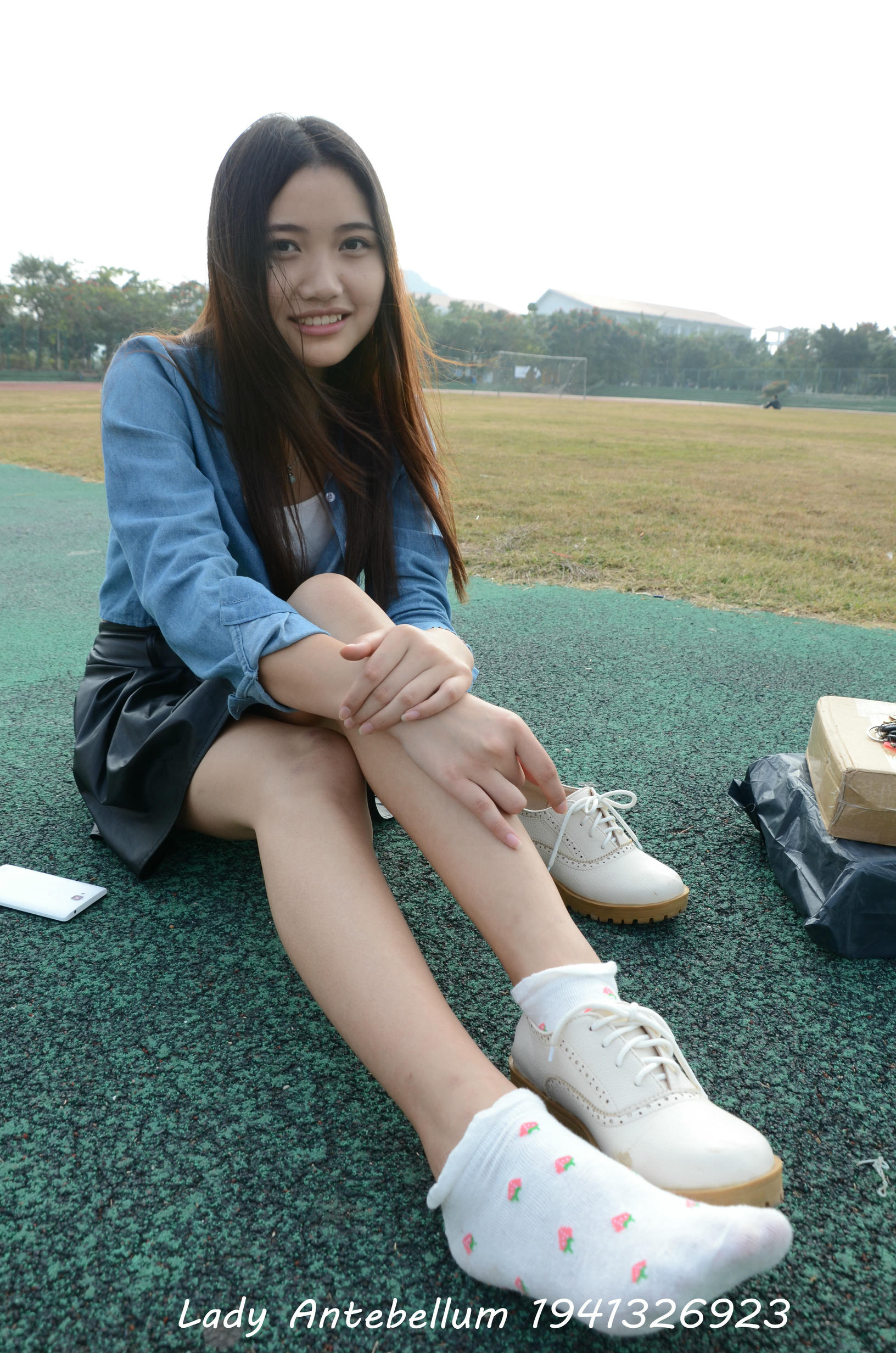 [战前女神] 恋足美腿棉袜女神级摄影套图 078 [122P-185MB]_第3集