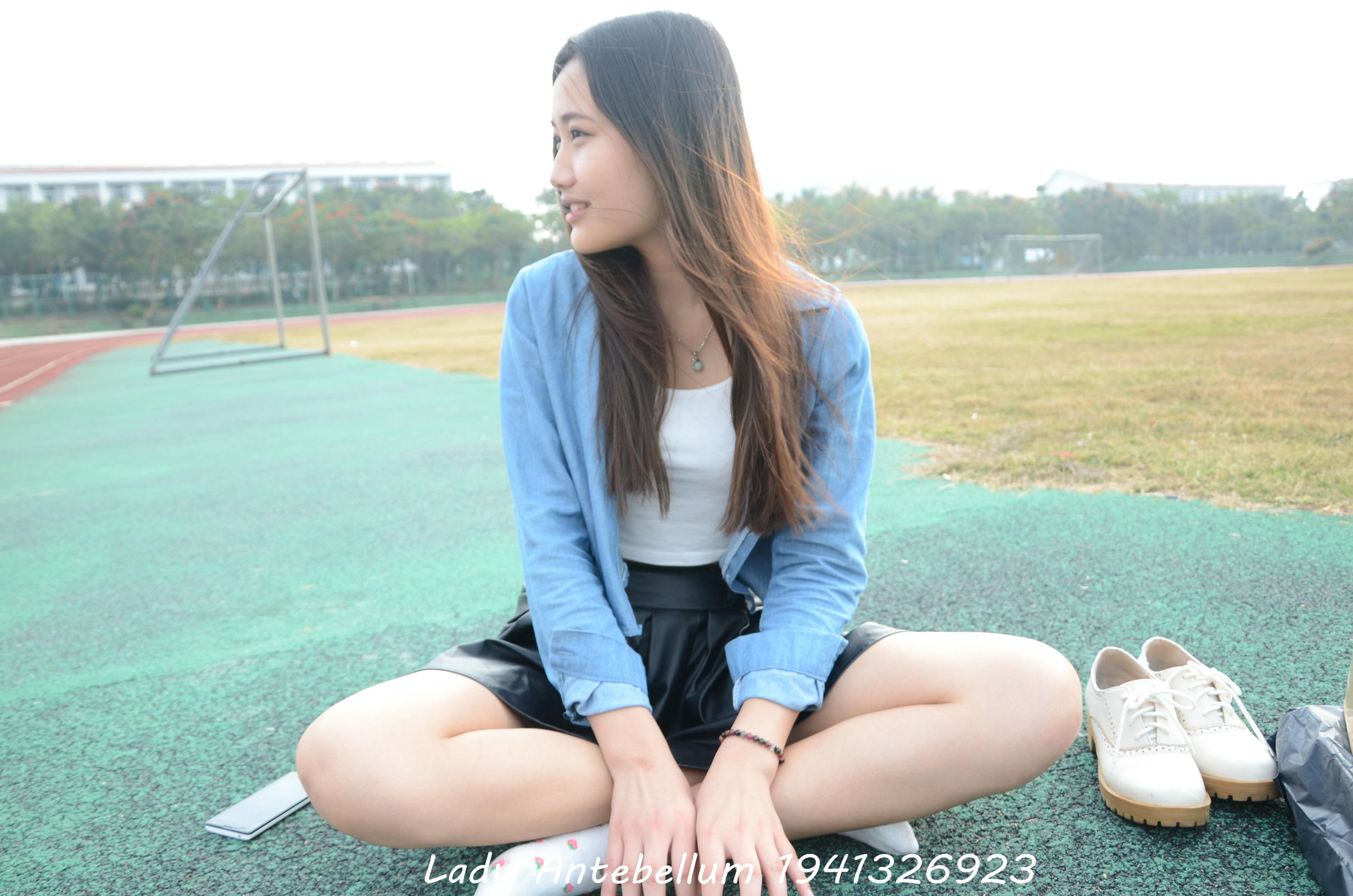 [战前女神] 恋足美腿棉袜女神级摄影套图 078 [122P-185MB]_第3集