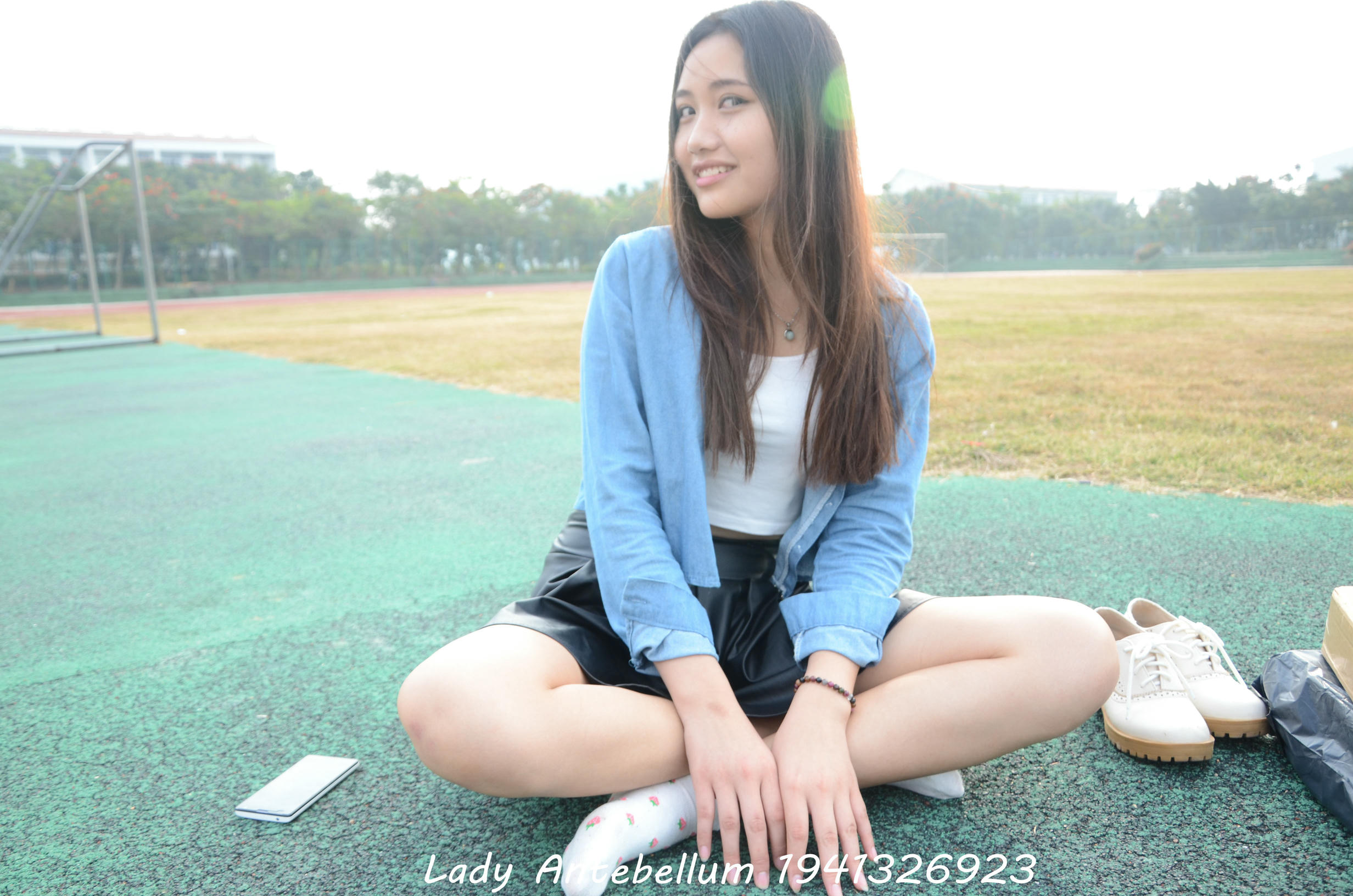 [战前女神] 恋足美腿棉袜女神级摄影套图 078 [122P-185MB]_第3集