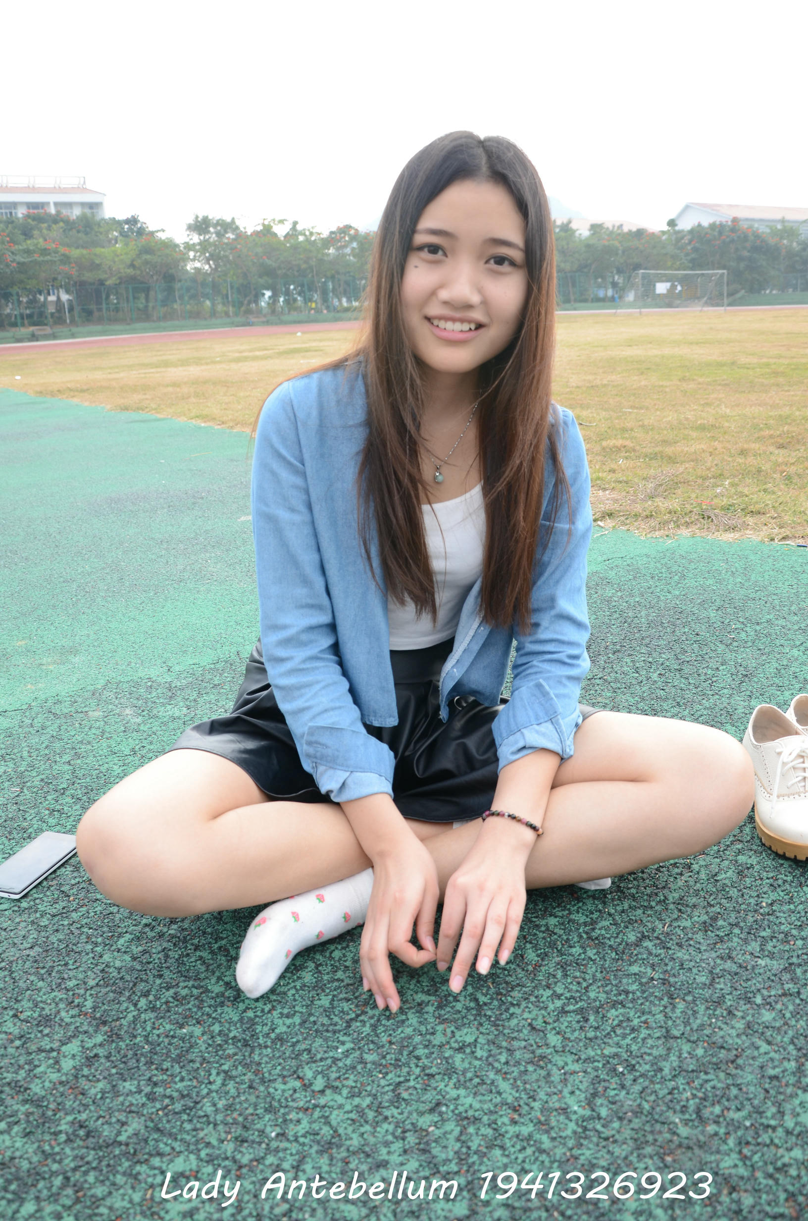 [战前女神] 恋足美腿棉袜女神级摄影套图 078 [122P-185MB]_第4集