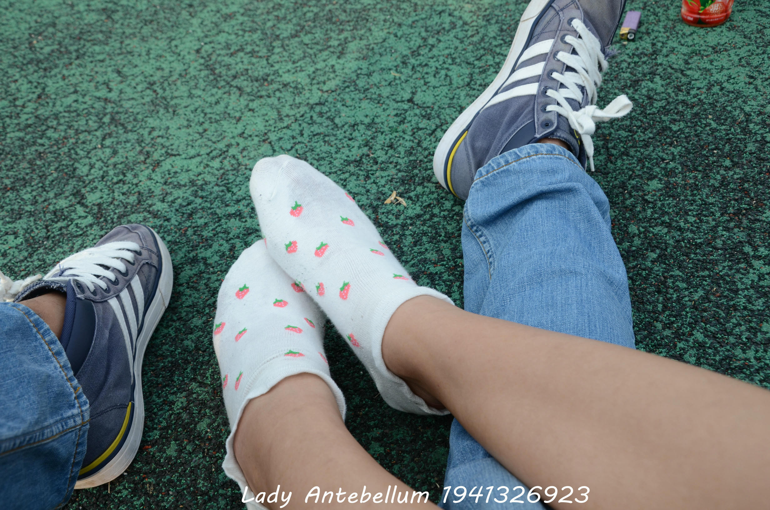 [战前女神] 恋足美腿棉袜女神级摄影套图 078 [122P-185MB]_第4集