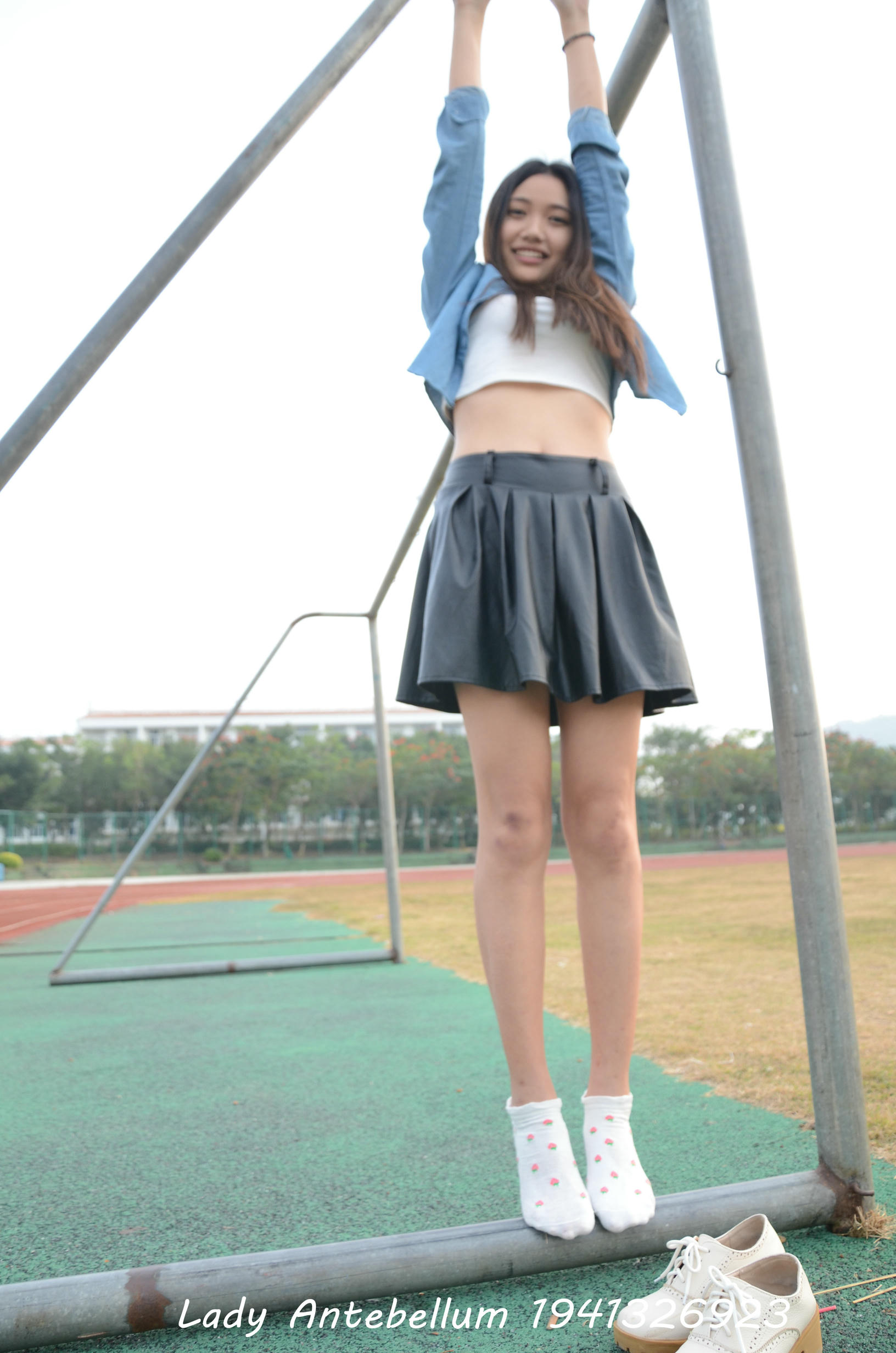 [战前女神] 恋足美腿棉袜女神级摄影套图 078 [122P-185MB]_第5集