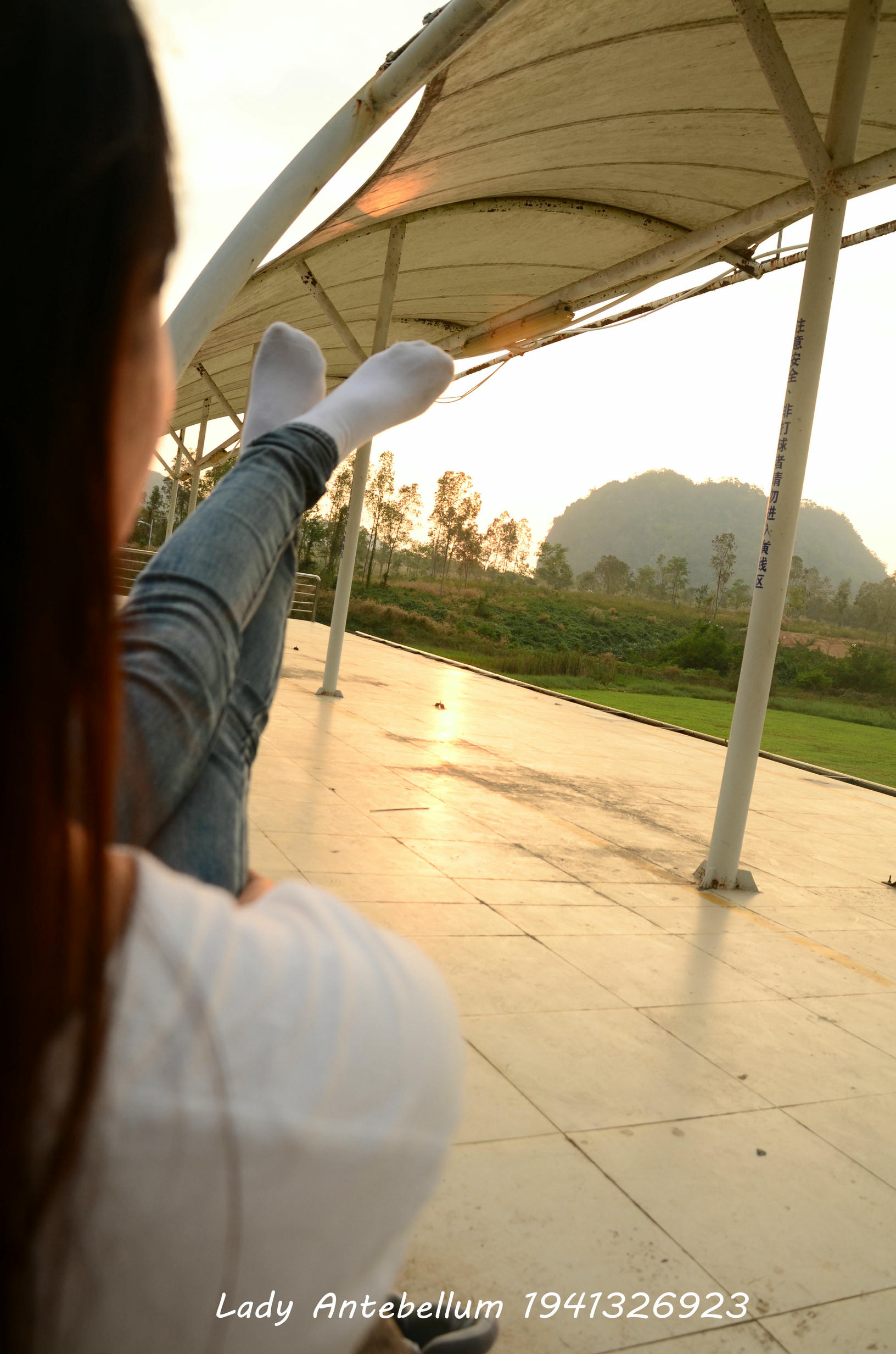 [战前女神] 恋足美腿棉袜女神级摄影套图 008 [207P-330MB]_第6集