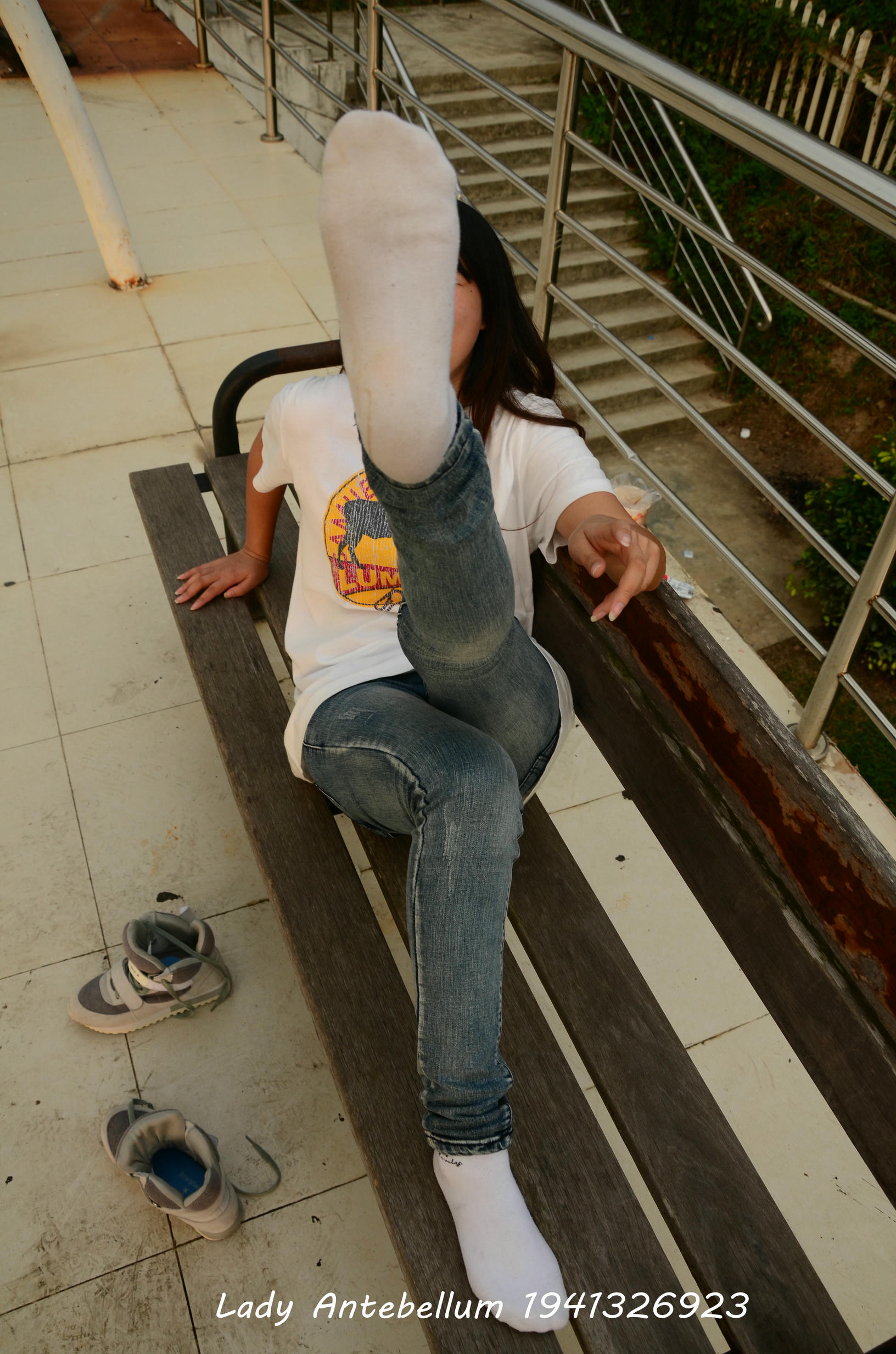 [战前女神] 恋足美腿棉袜女神级摄影套图 008 [207P-330MB]_第6集