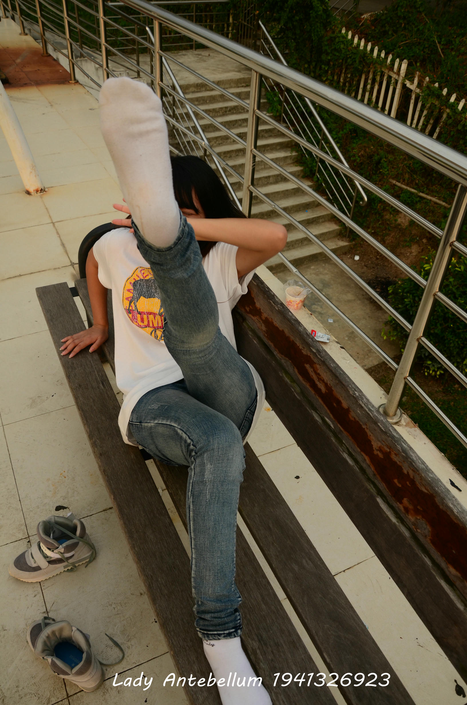 [战前女神] 恋足美腿棉袜女神级摄影套图 008 [207P-330MB]_第6集