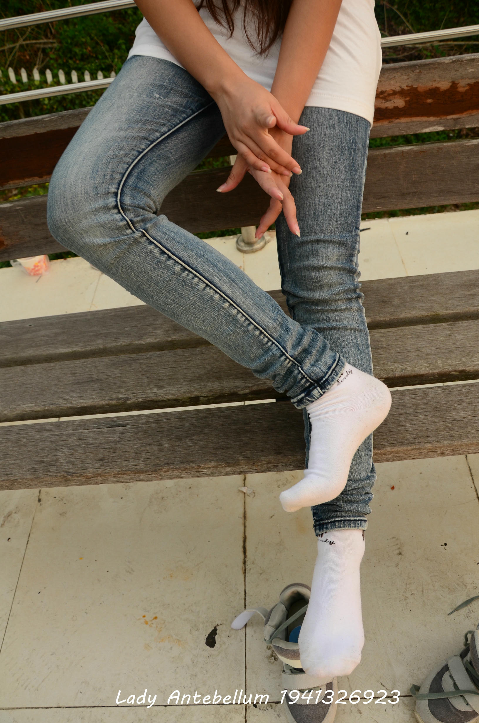 [战前女神] 恋足美腿棉袜女神级摄影套图 008 [207P-330MB]_第7集