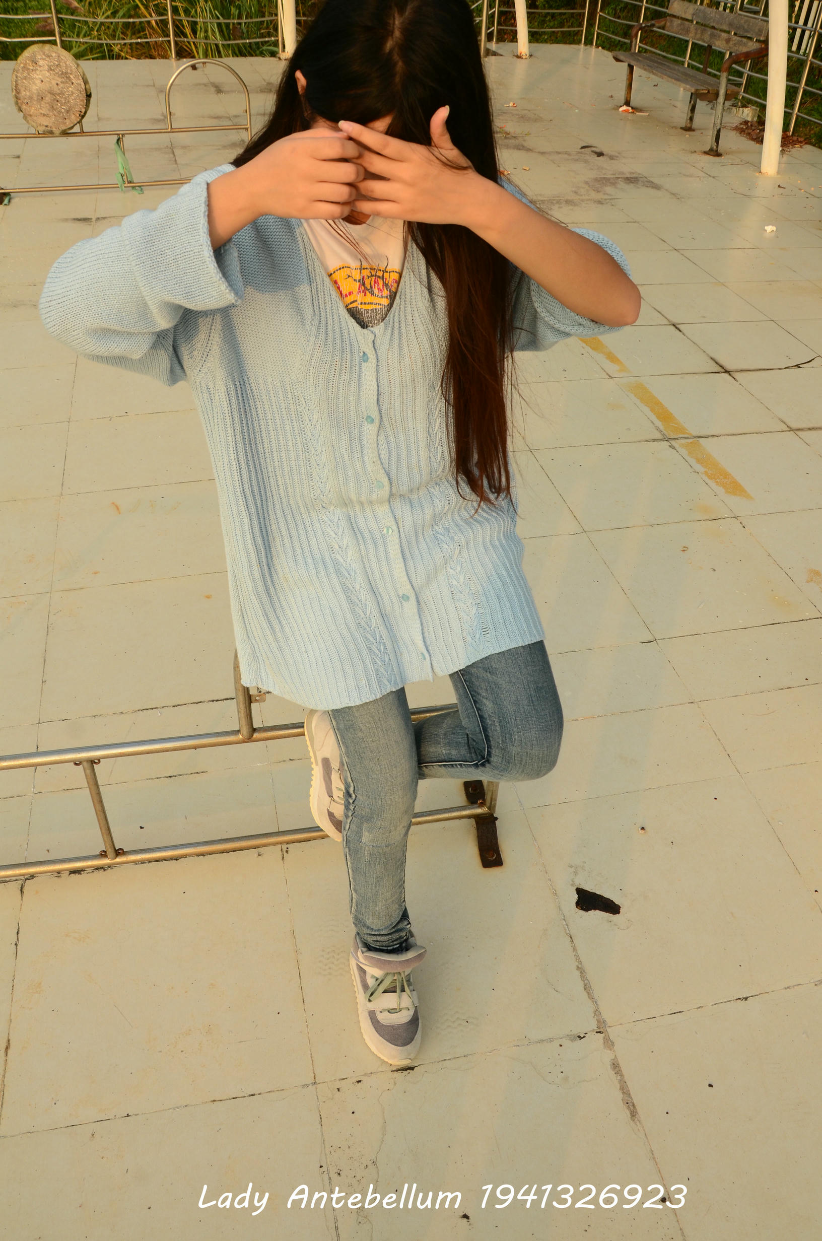 [战前女神] 恋足美腿棉袜女神级摄影套图 008 [207P-330MB]_第1集