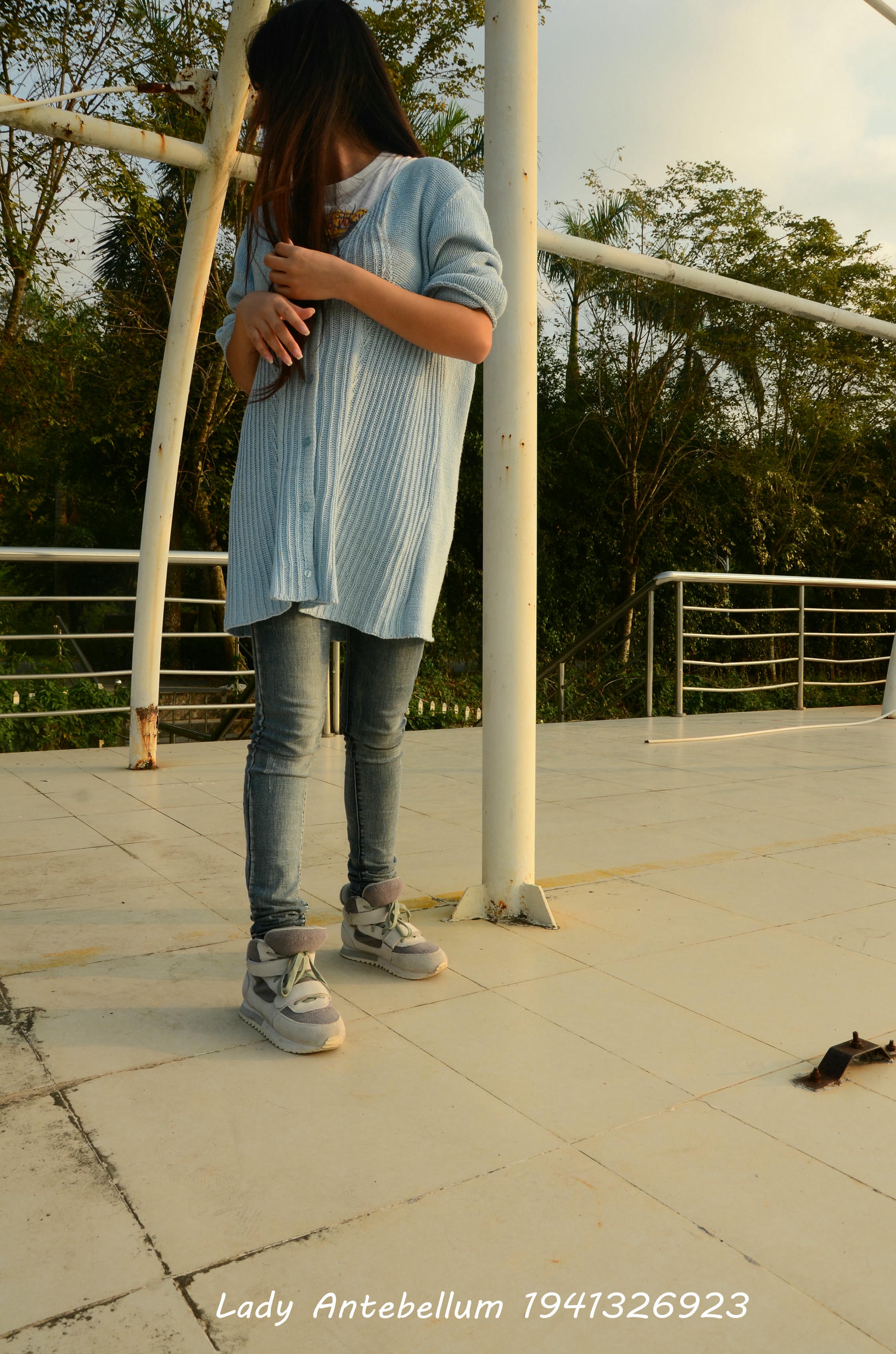 [战前女神] 恋足美腿棉袜女神级摄影套图 008 [207P-330MB]_第1集