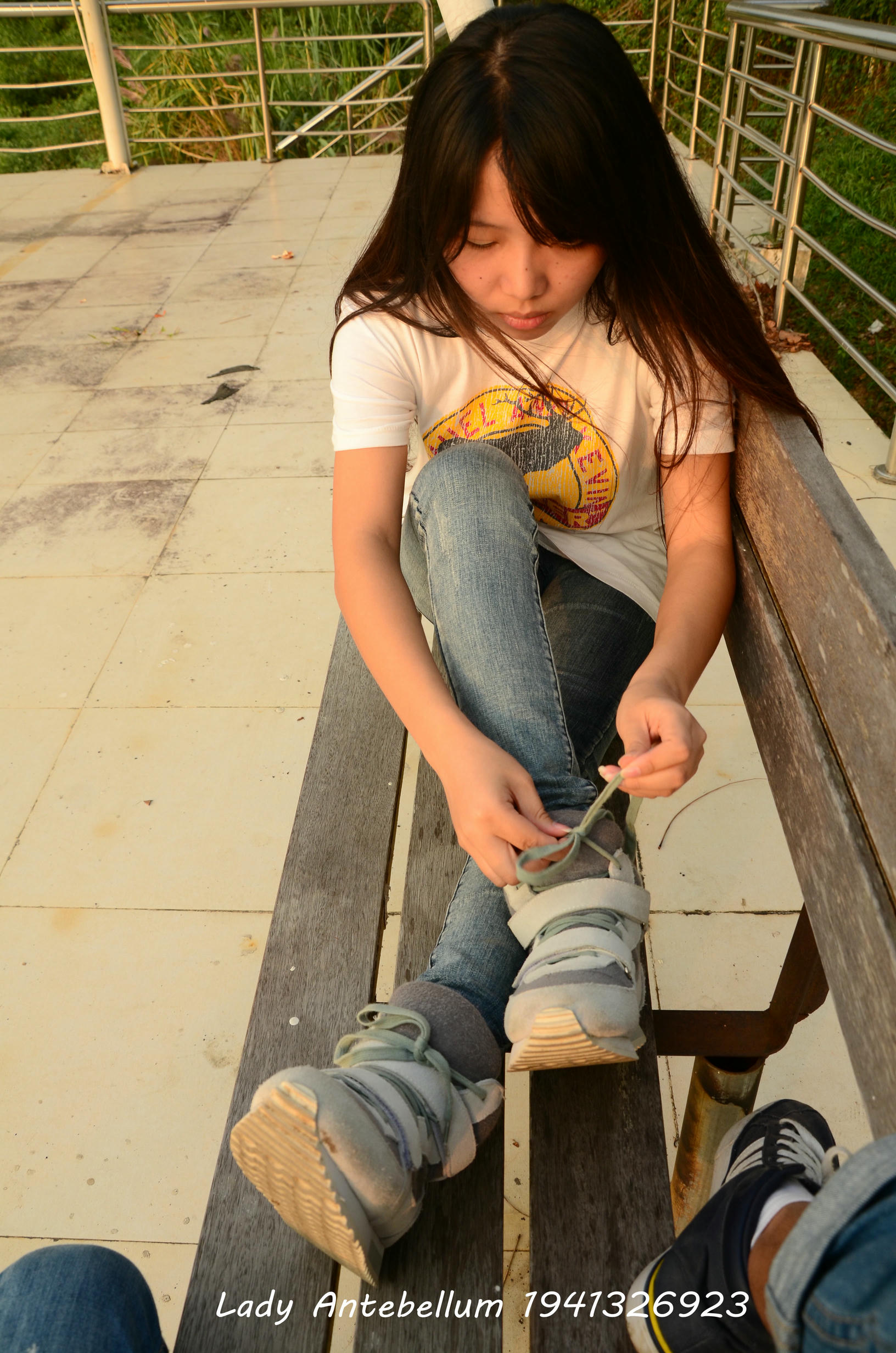 [战前女神] 恋足美腿棉袜女神级摄影套图 008 [207P-330MB]_第3集