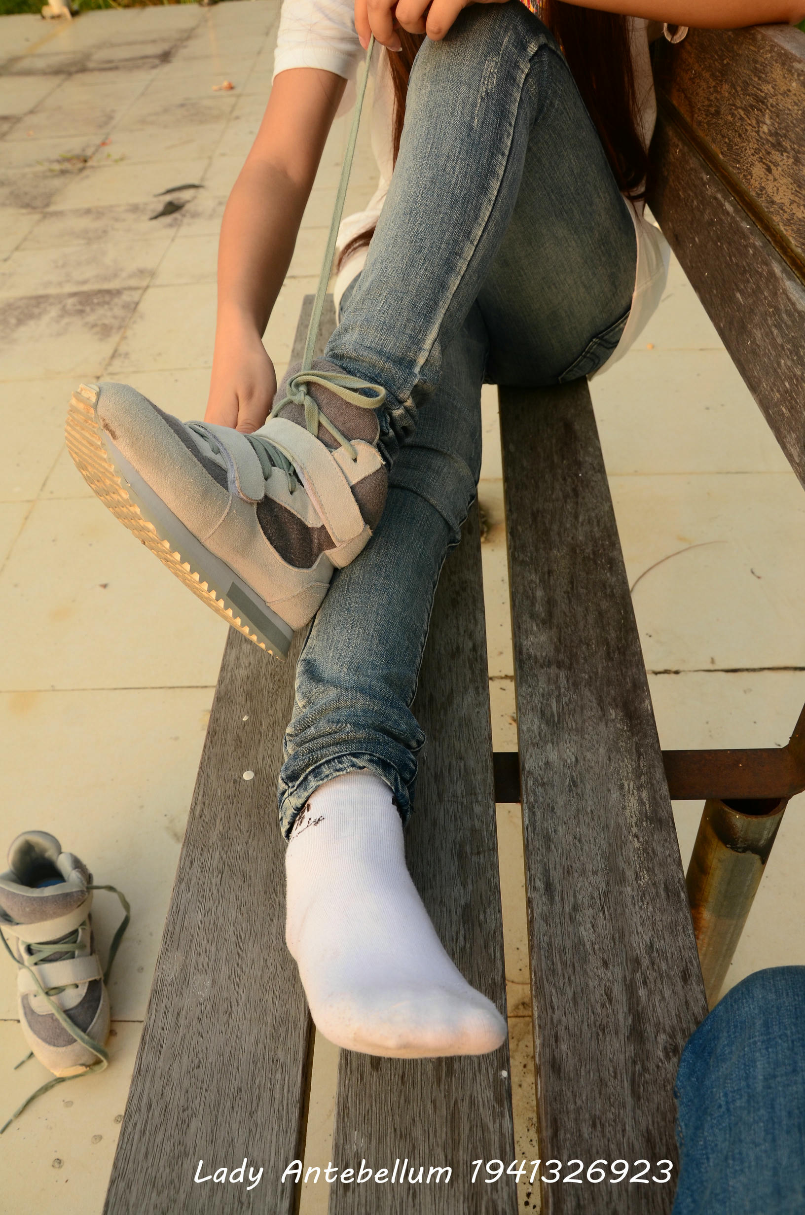 [战前女神] 恋足美腿棉袜女神级摄影套图 008 [207P-330MB]_第3集