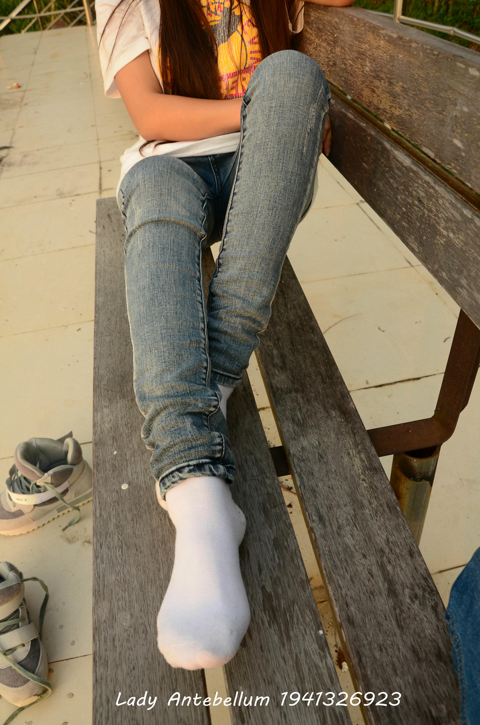 [战前女神] 恋足美腿棉袜女神级摄影套图 008 [207P-330MB]_第3集