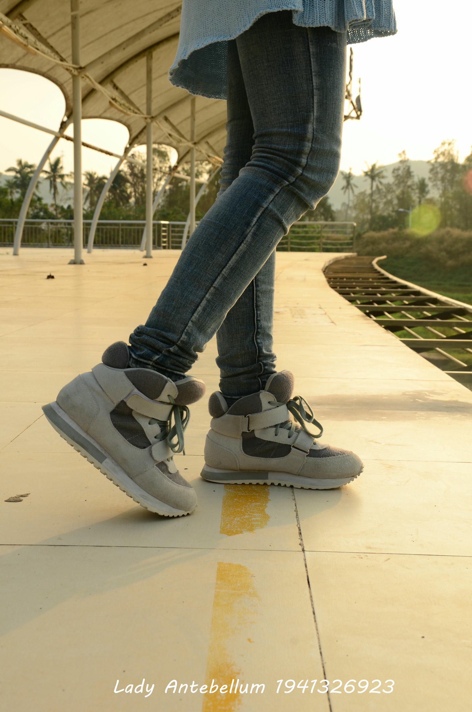 [战前女神] 恋足美腿棉袜女神级摄影套图 008 [207P-330MB]_第1集