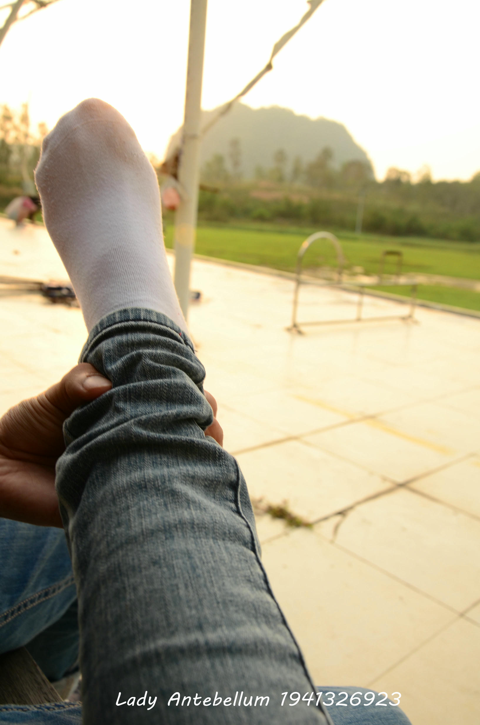 [战前女神] 恋足美腿棉袜女神级摄影套图 008 [207P-330MB]_第5集