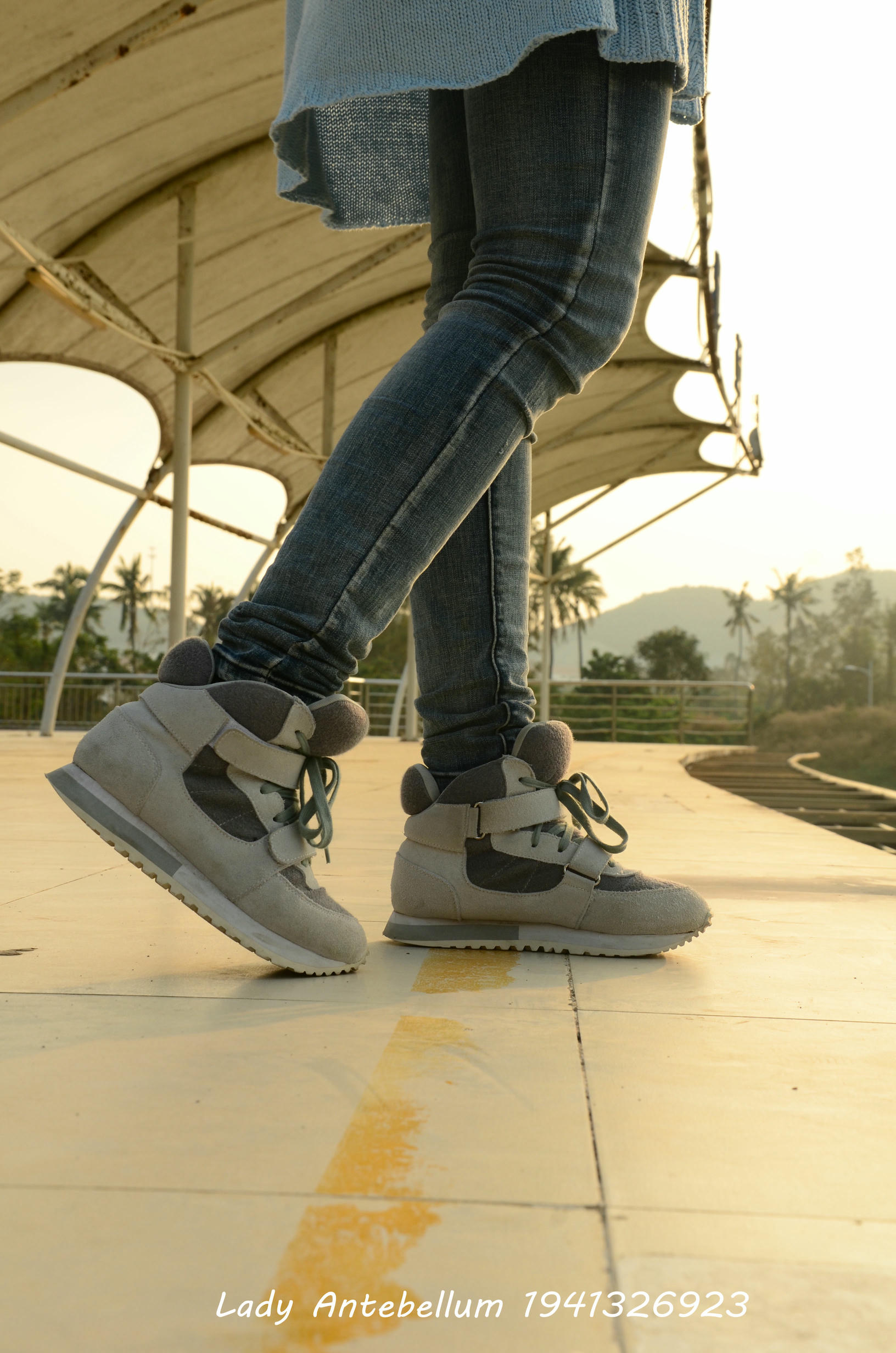 [战前女神] 恋足美腿棉袜女神级摄影套图 008 [207P-330MB]_第1集