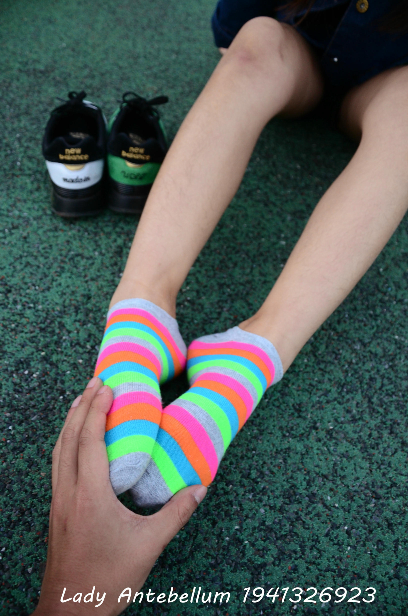 [战前女神] 恋足美腿棉袜女神级摄影套图 080 [132P-294MB]_第6集