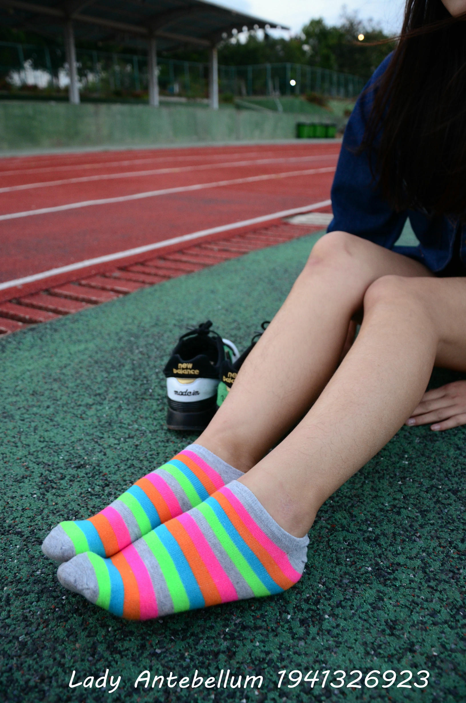 [战前女神] 恋足美腿棉袜女神级摄影套图 080 [132P-294MB]_第6集