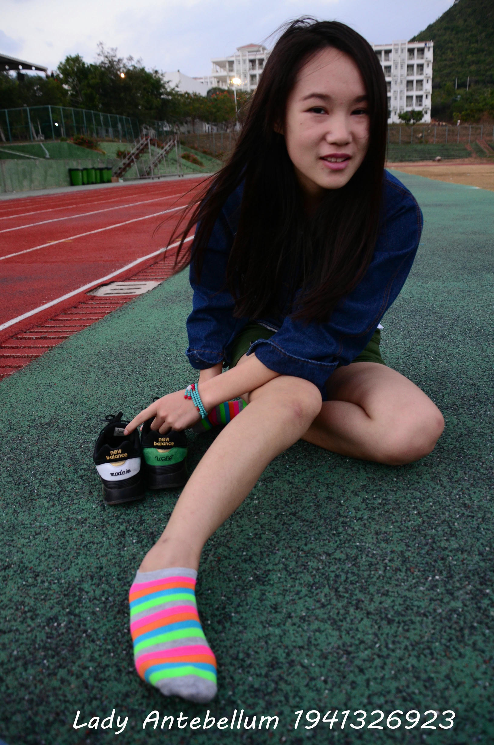 [战前女神] 恋足美腿棉袜女神级摄影套图 080 [132P-294MB]_第7集