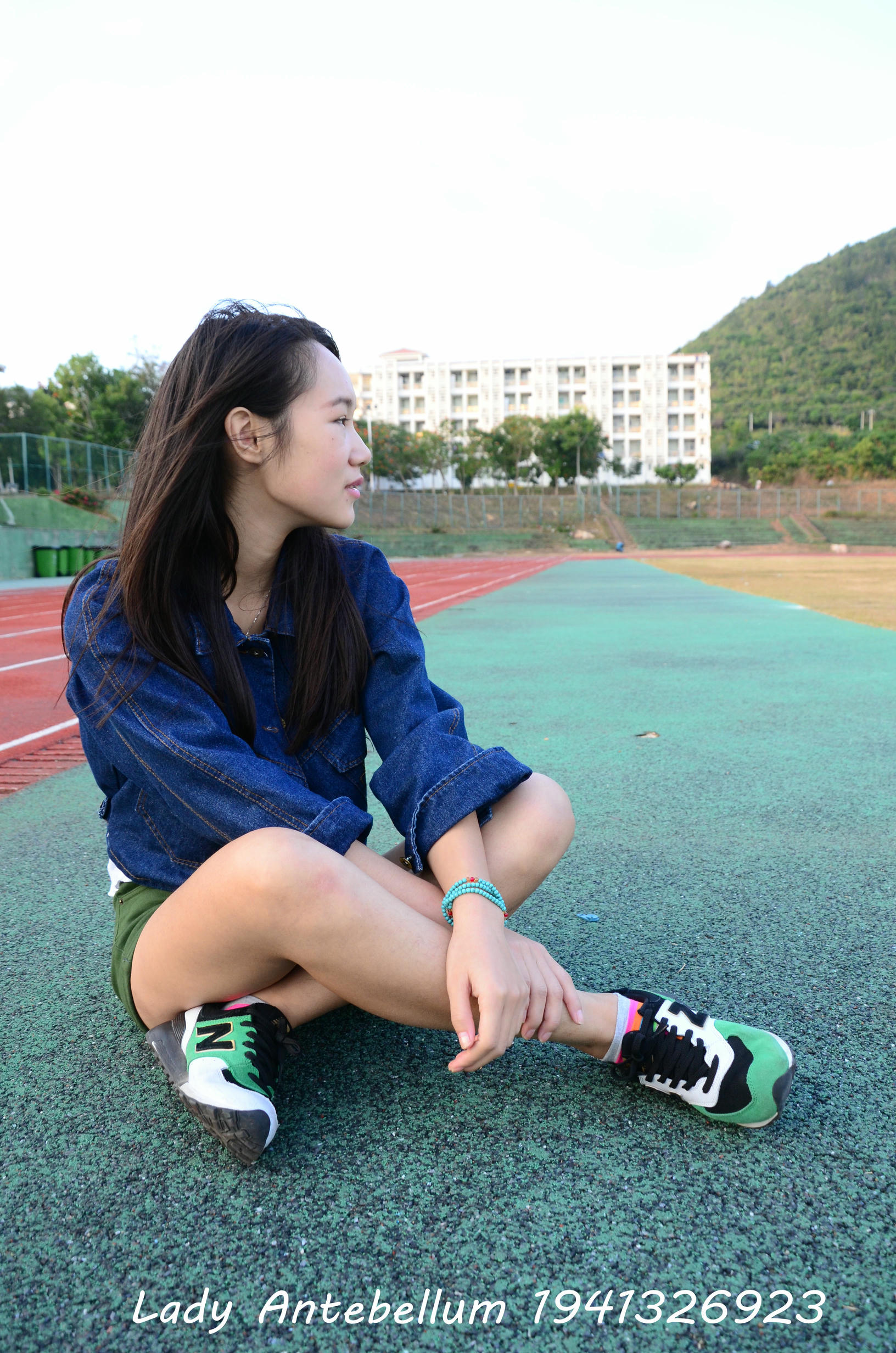 [战前女神] 恋足美腿棉袜女神级摄影套图 080 [132P-294MB]_第1集