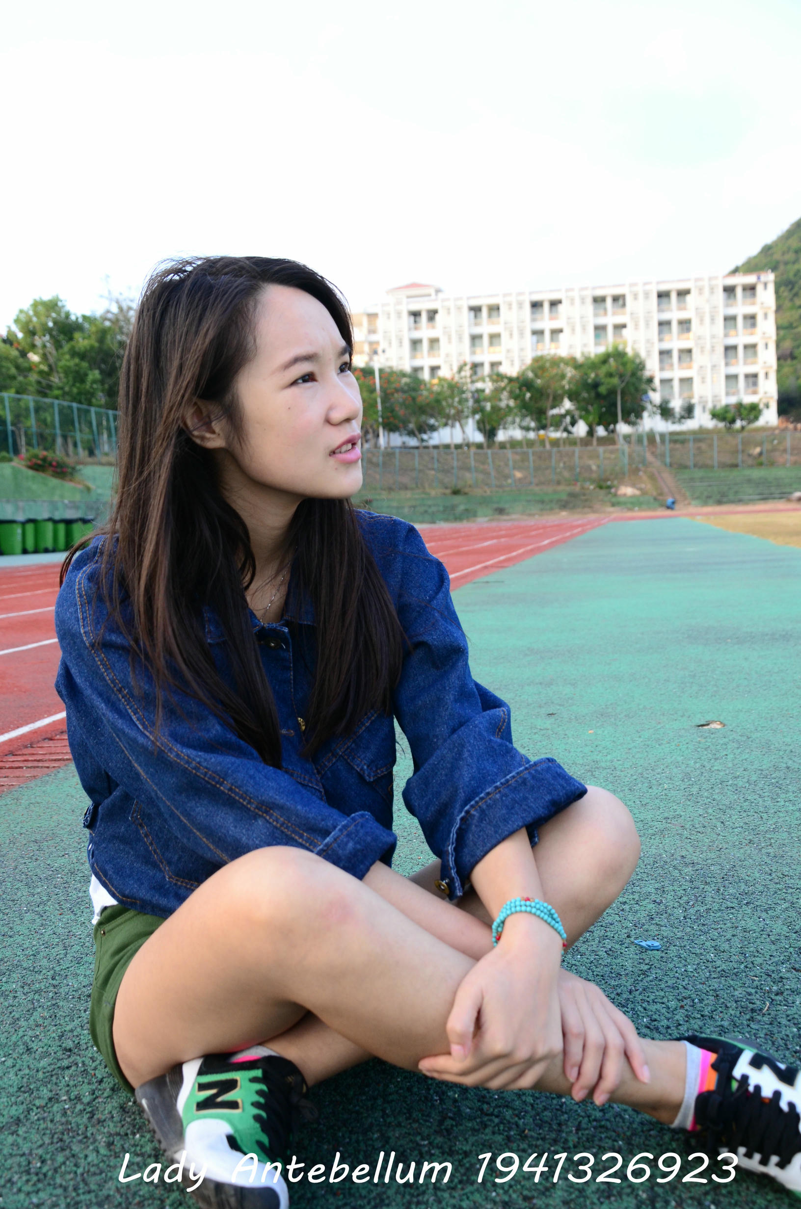 [战前女神] 恋足美腿棉袜女神级摄影套图 080 [132P-294MB]_第1集