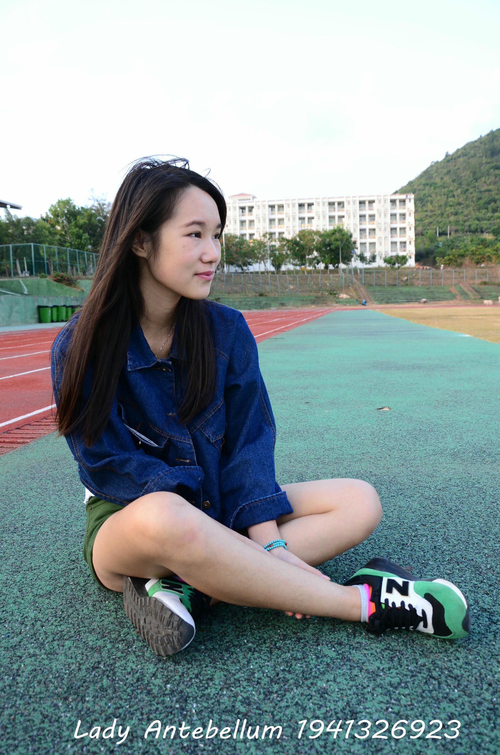 [战前女神] 恋足美腿棉袜女神级摄影套图 080 [132P-294MB]_第1集