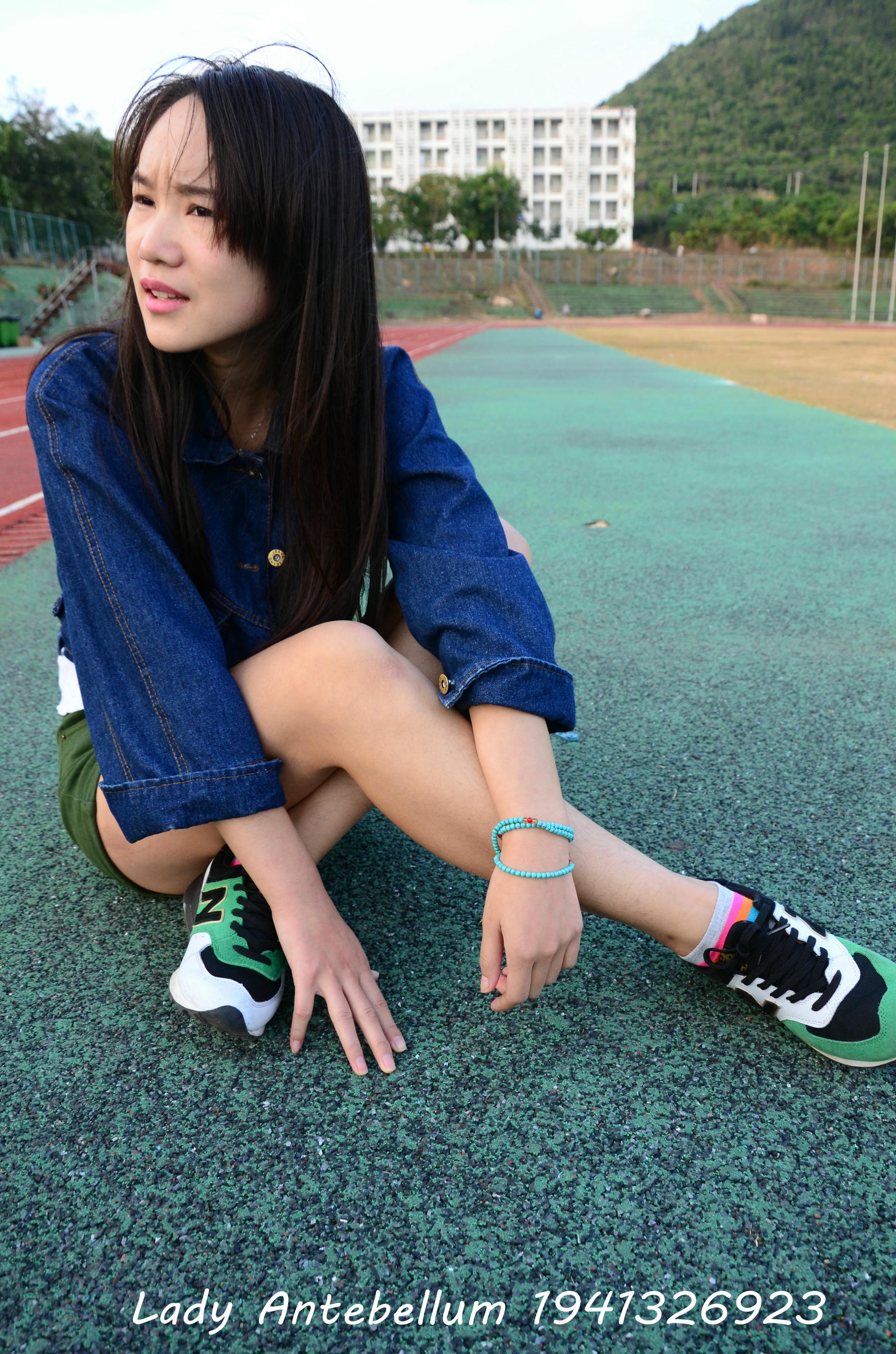 [战前女神] 恋足美腿棉袜女神级摄影套图 080 [132P-294MB]_第1集