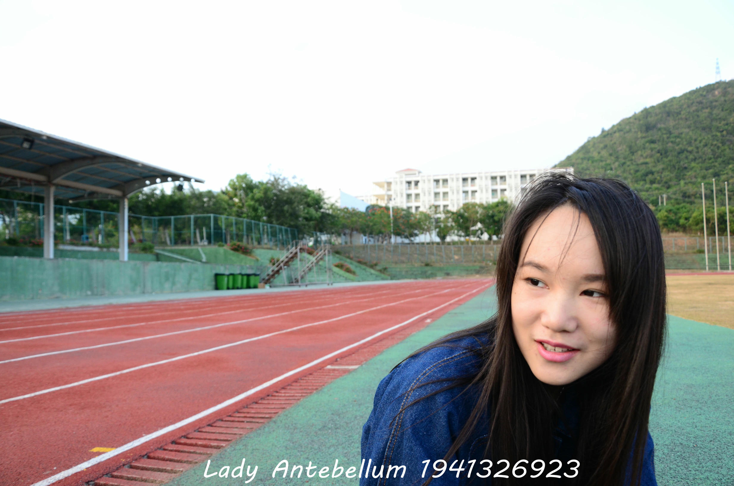 [战前女神] 恋足美腿棉袜女神级摄影套图 080 [132P-294MB]_第2集