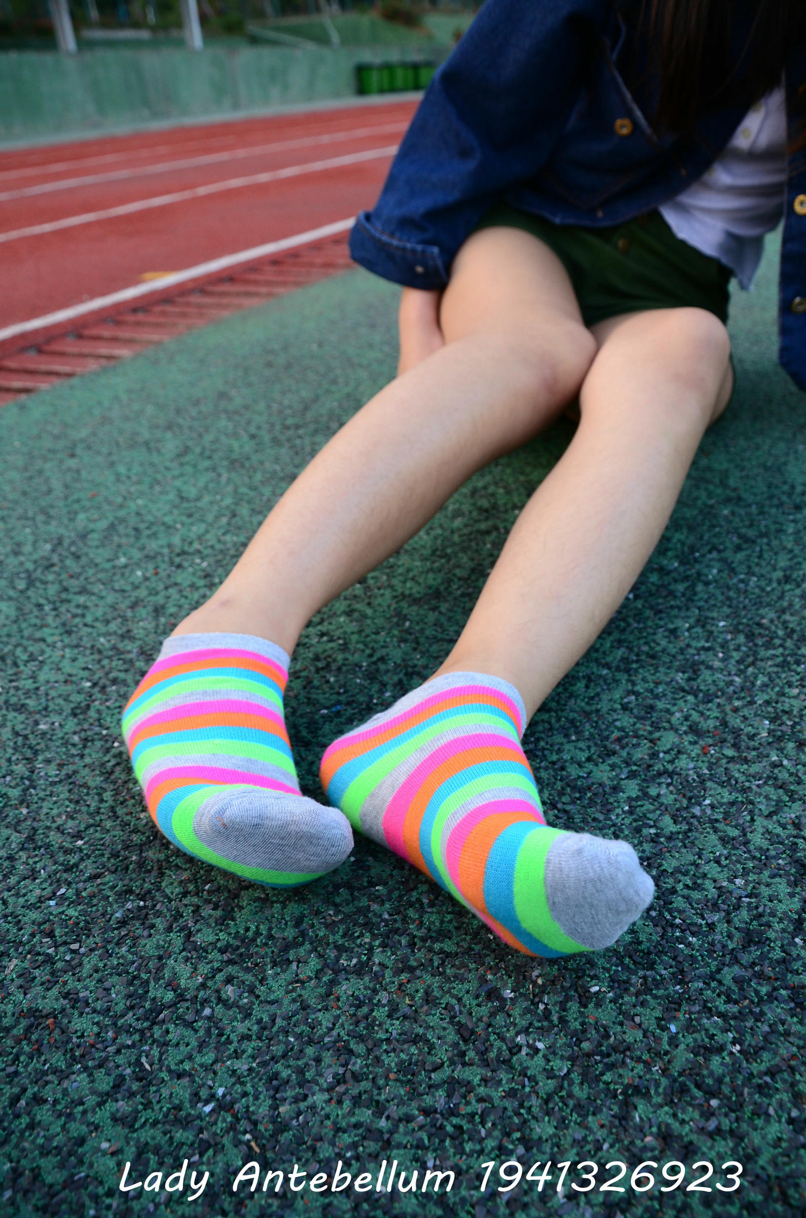 [战前女神] 恋足美腿棉袜女神级摄影套图 080 [132P-294MB]_第3集