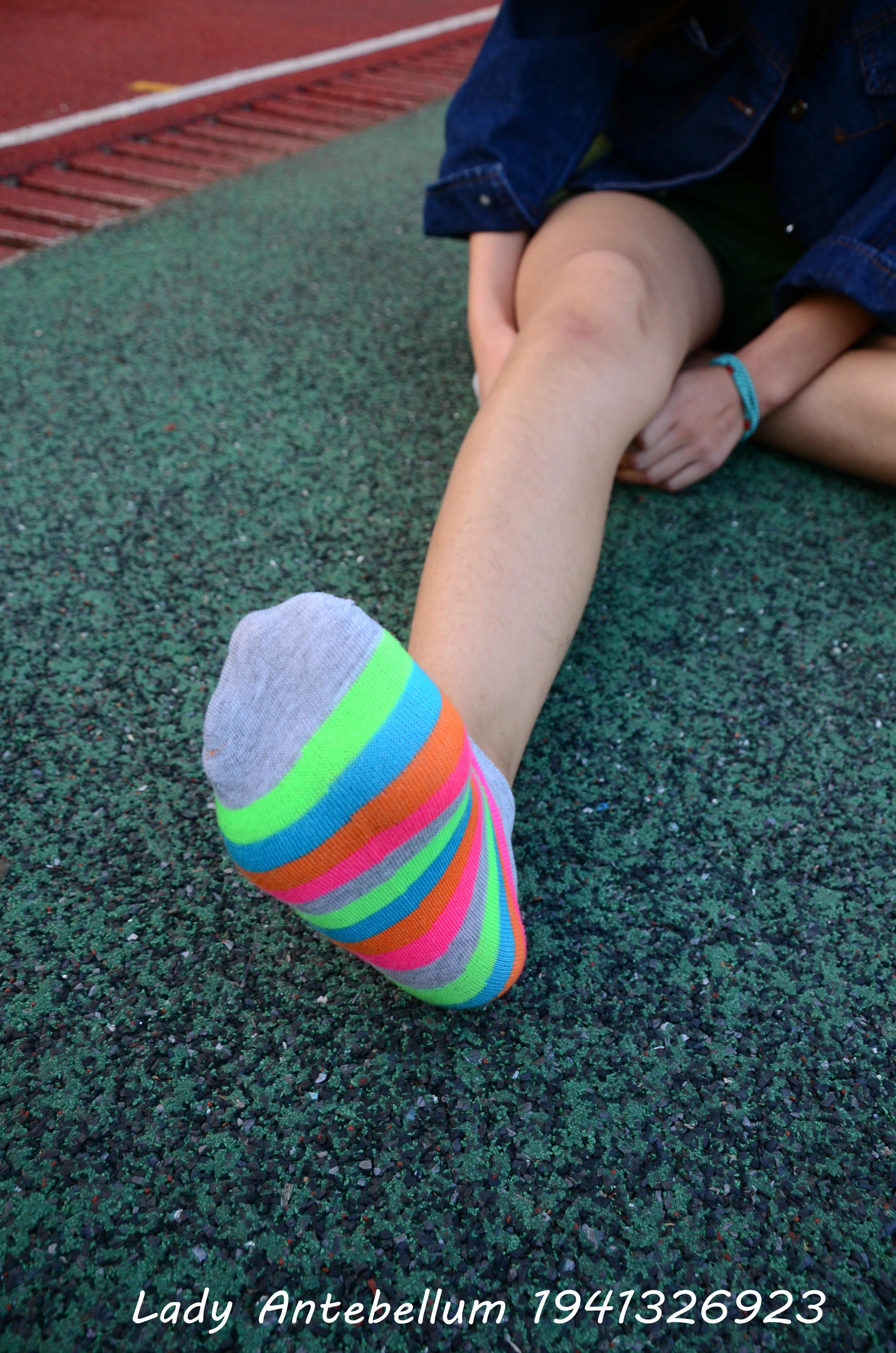 [战前女神] 恋足美腿棉袜女神级摄影套图 080 [132P-294MB]_第3集