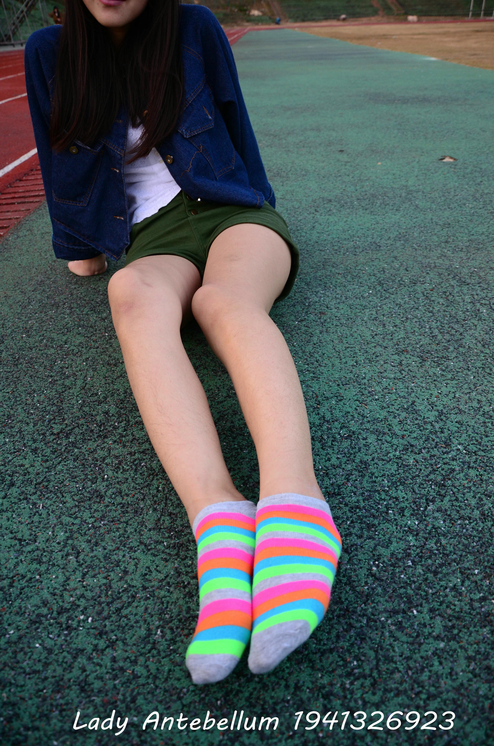 [战前女神] 恋足美腿棉袜女神级摄影套图 080 [132P-294MB]_第4集