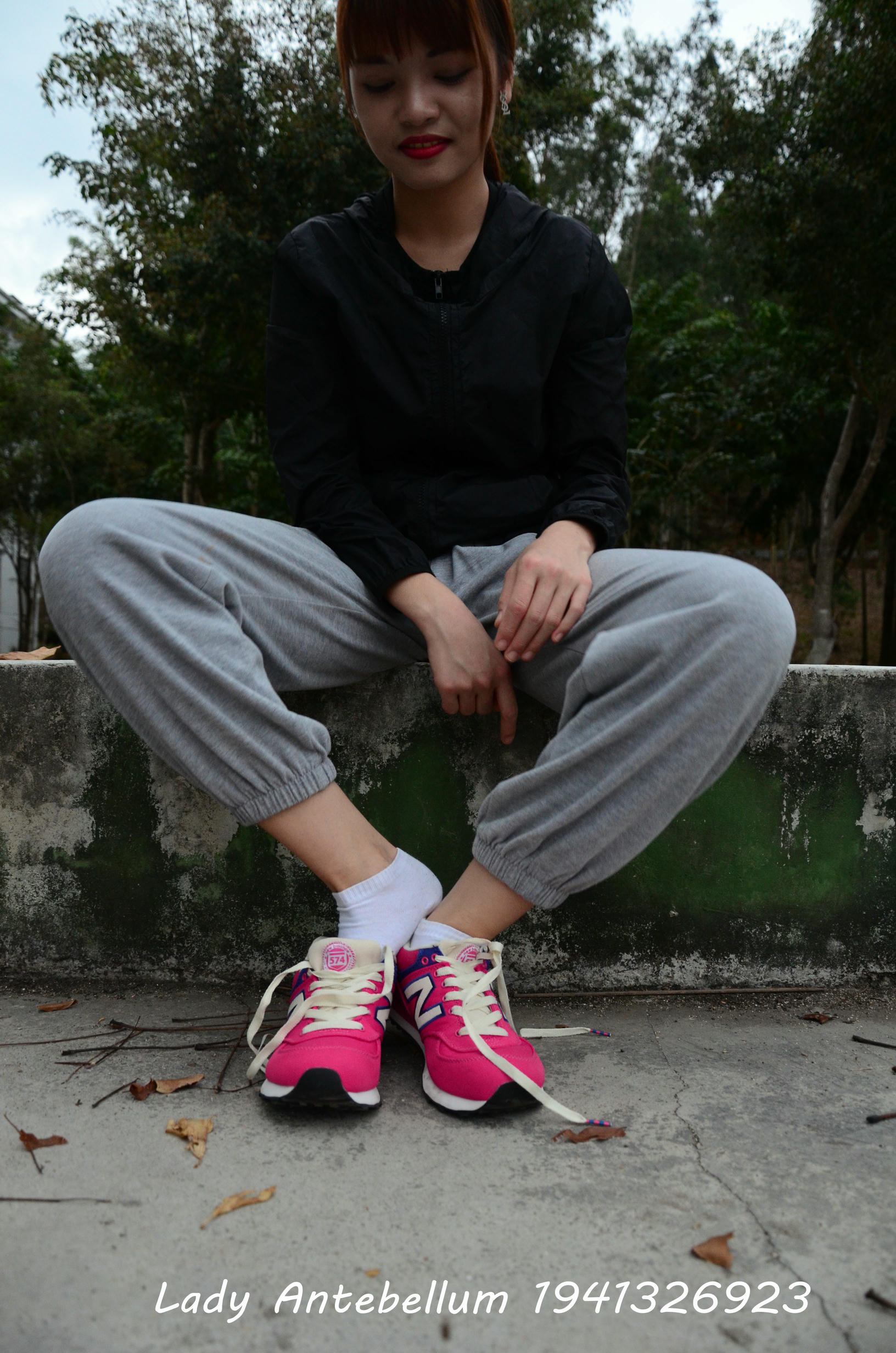 [战前女神] 恋足美腿棉袜女神级摄影套图 082 [172P-415MB]_第9集