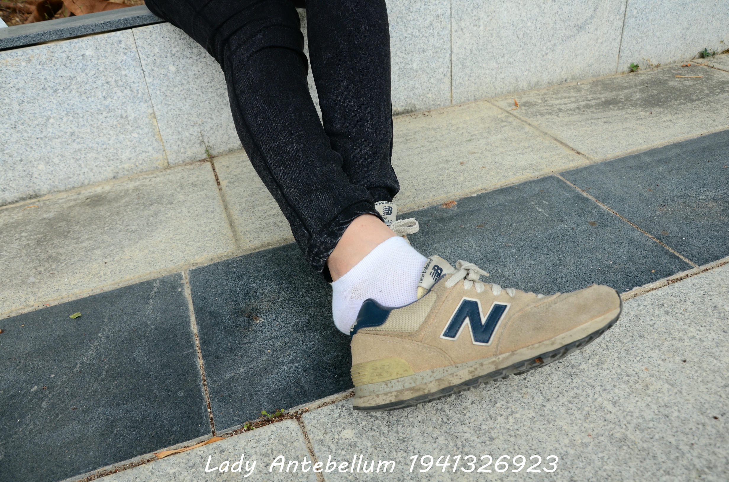 [战前女神] 恋足美腿棉袜女神级摄影套图 083 [72P-141MB]_第2集