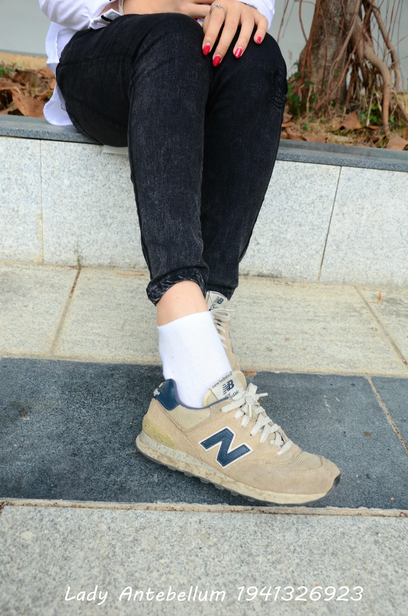 [战前女神] 恋足美腿棉袜女神级摄影套图 083 [72P-141MB]_第2集