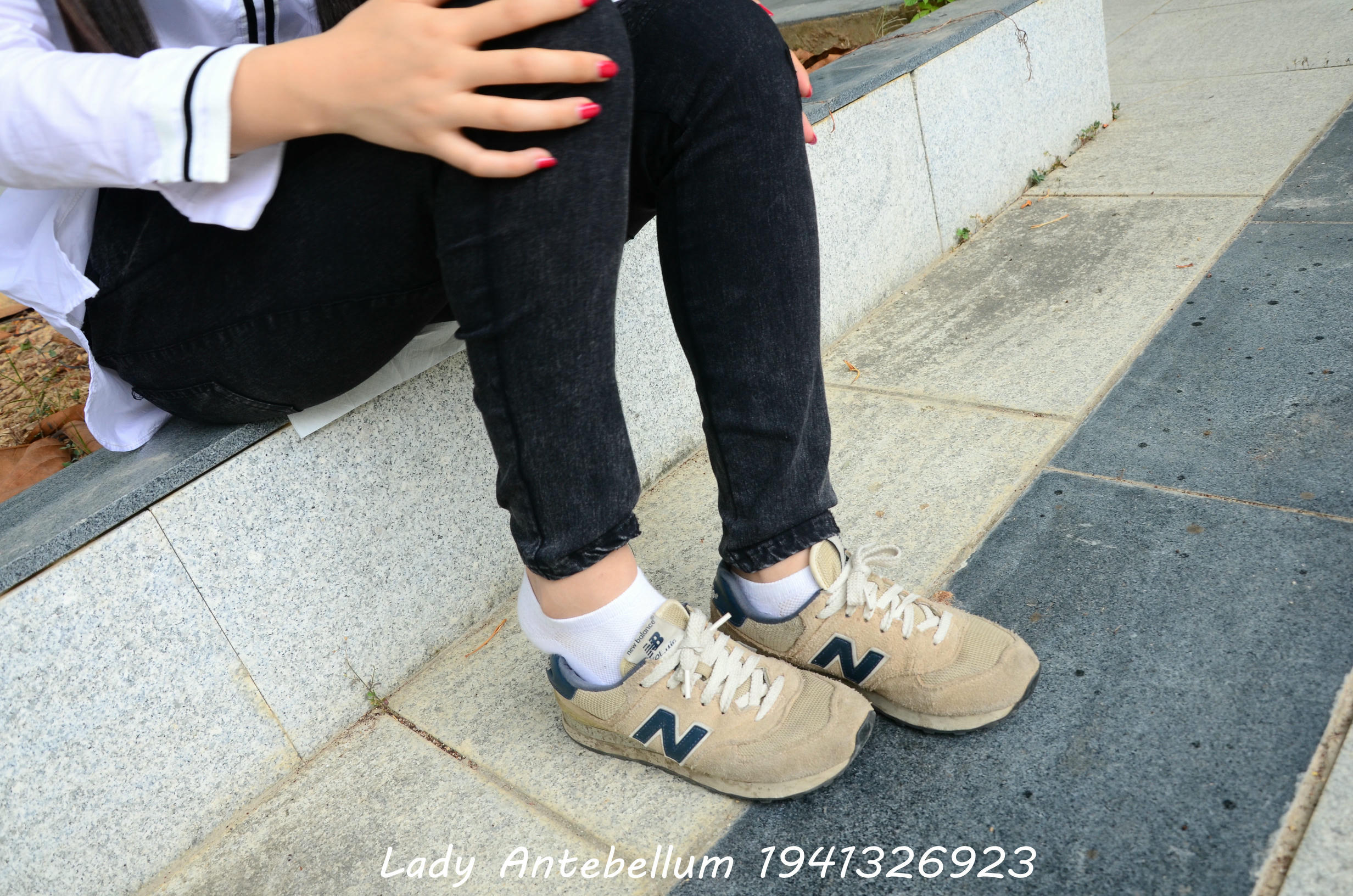 [战前女神] 恋足美腿棉袜女神级摄影套图 083 [72P-141MB]_第2集