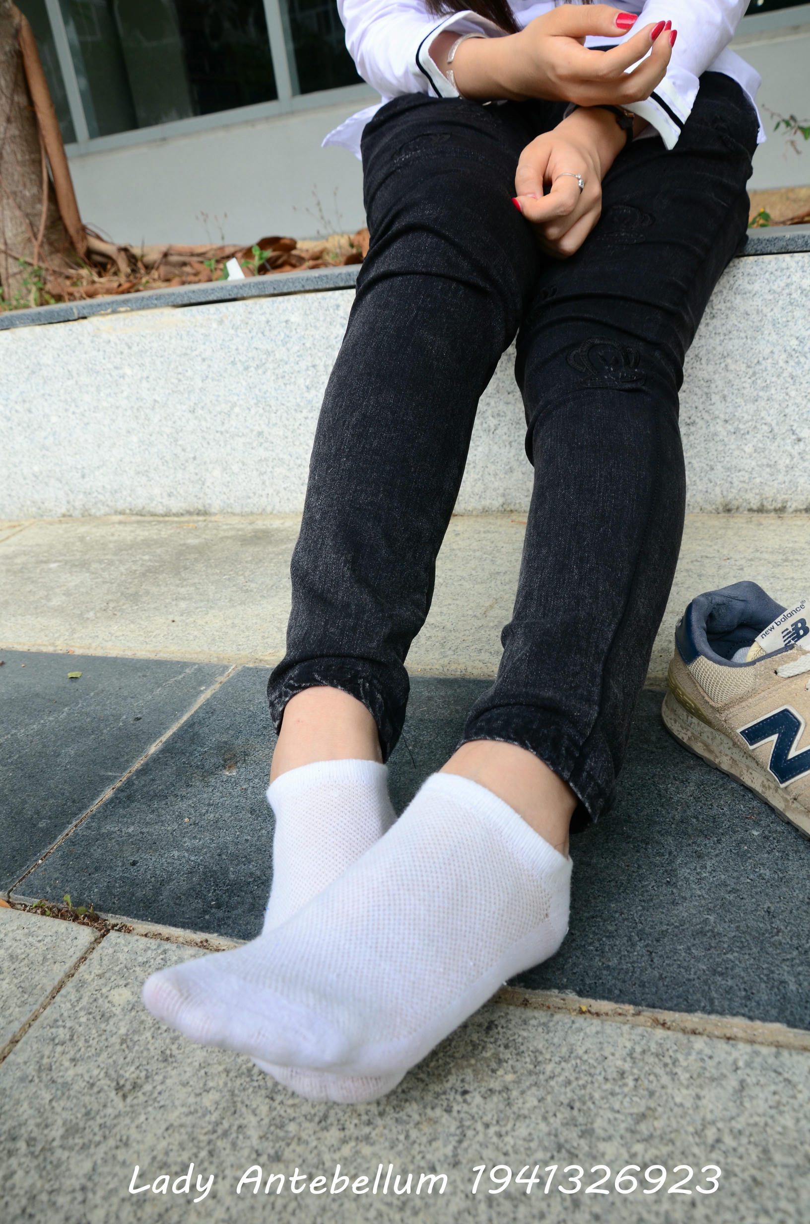 [战前女神] 恋足美腿棉袜女神级摄影套图 083 [72P-141MB]_第3集