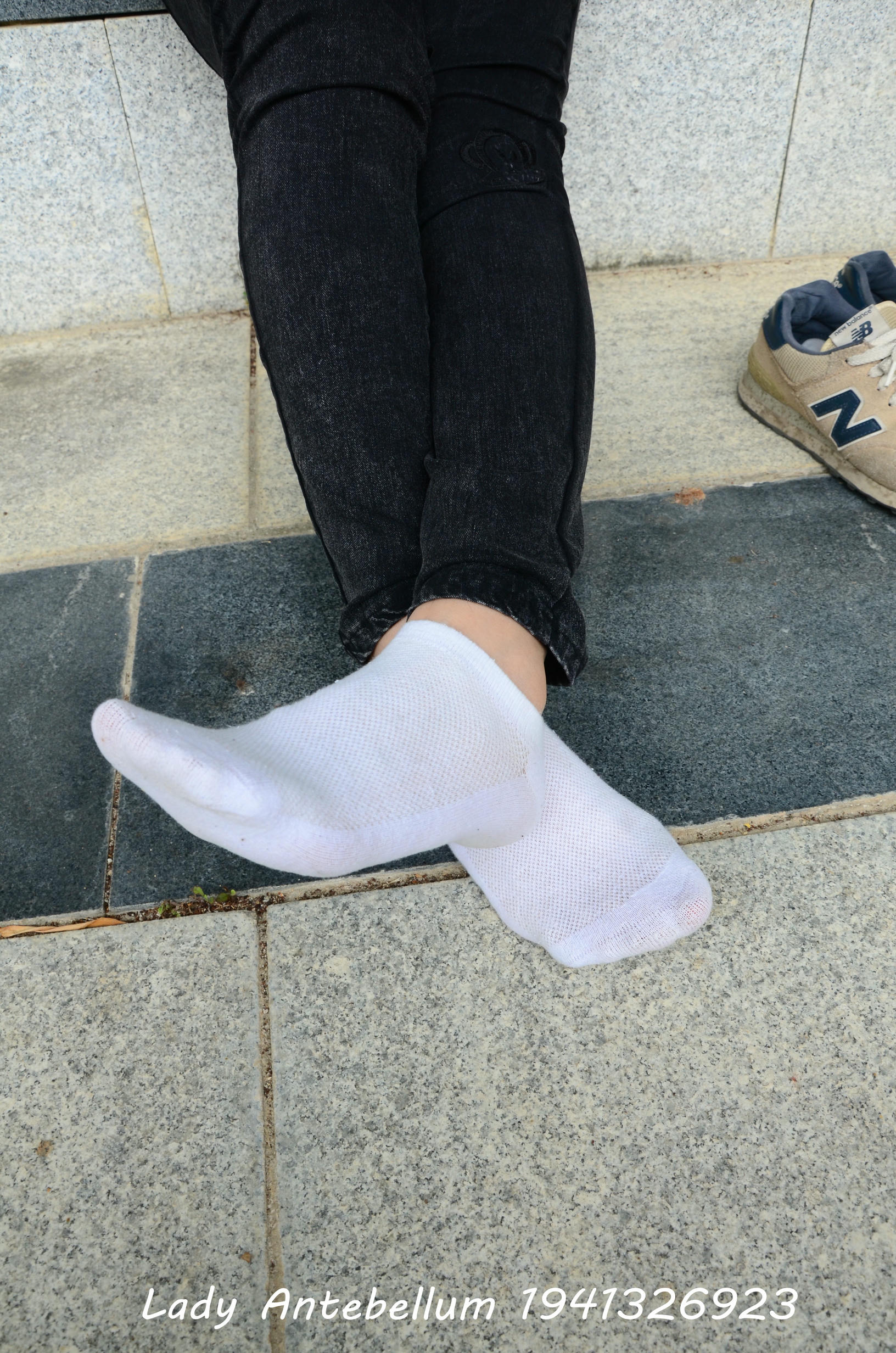 [战前女神] 恋足美腿棉袜女神级摄影套图 083 [72P-141MB]_第3集