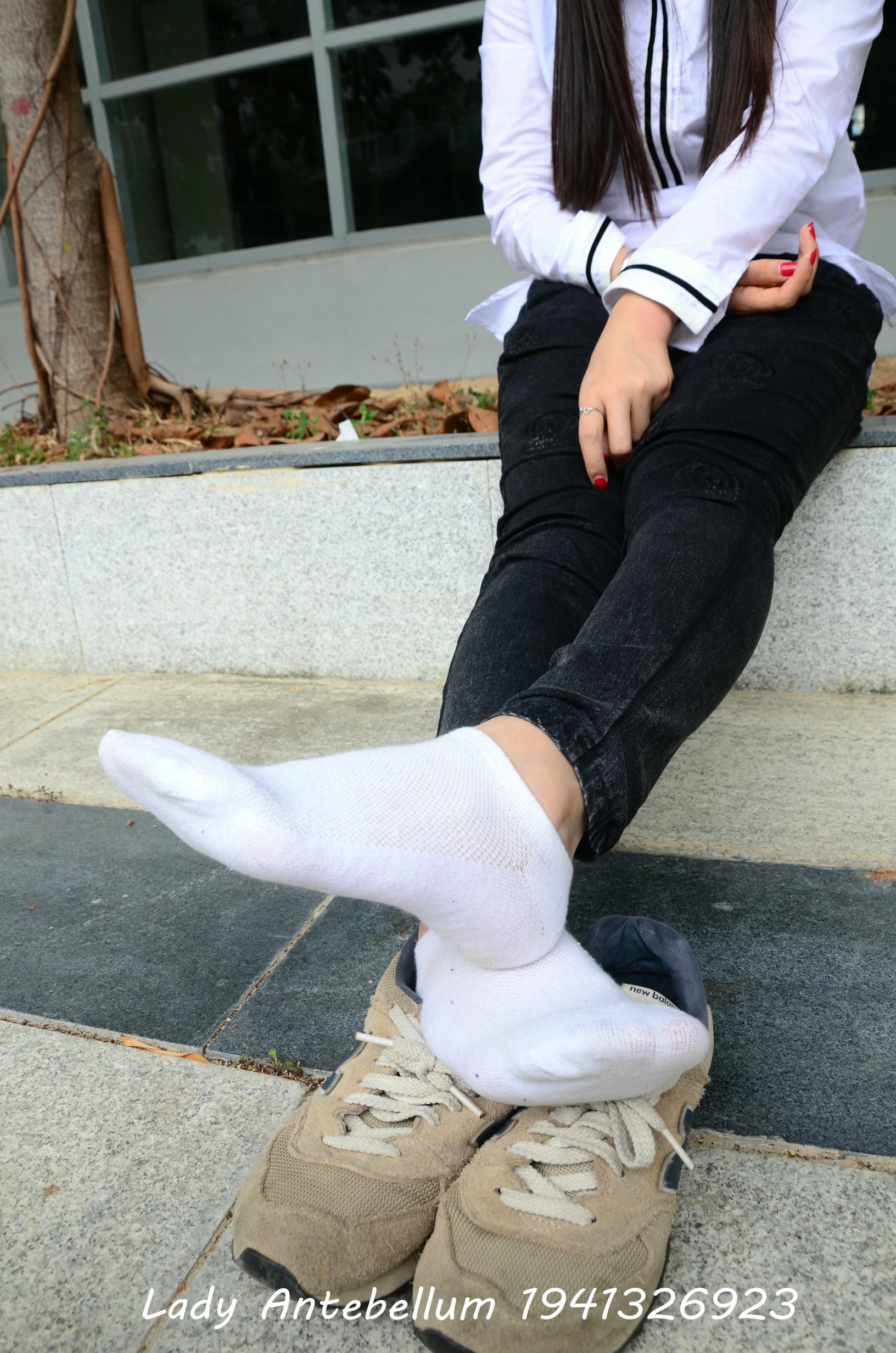 [战前女神] 恋足美腿棉袜女神级摄影套图 083 [72P-141MB]_第3集