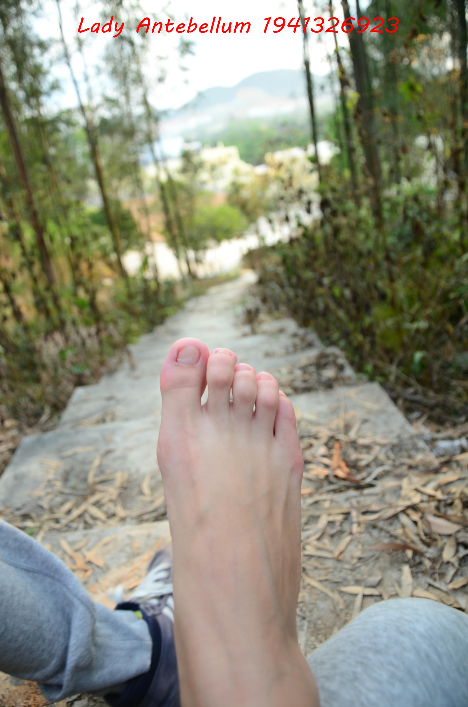 [战前女神] 恋足美腿棉袜女神级摄影套图 086 [92P-222MB]_第4集