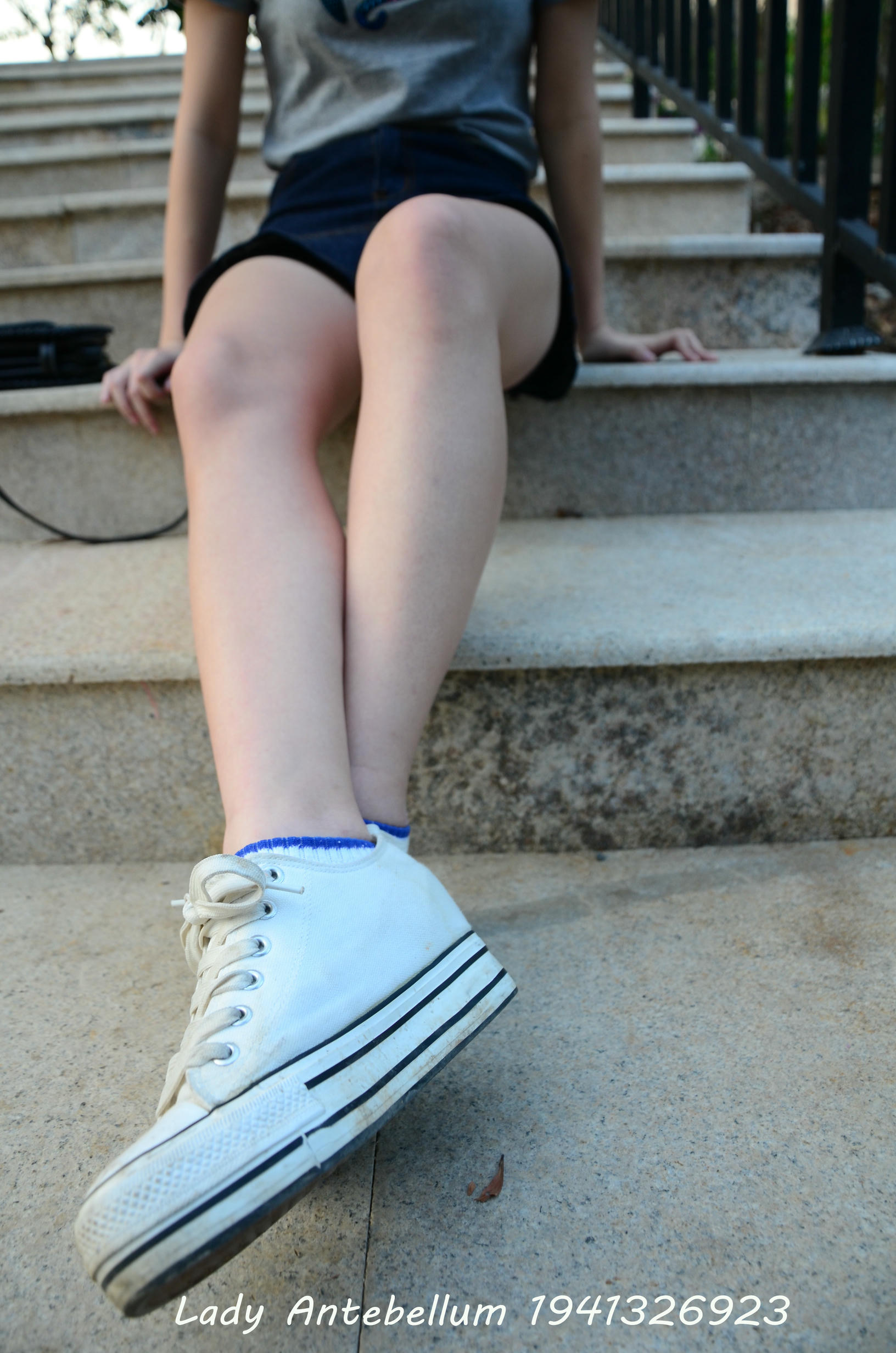 [战前女神] 恋足美腿棉袜女神级摄影套图 087 [86P-221MB]_第1集