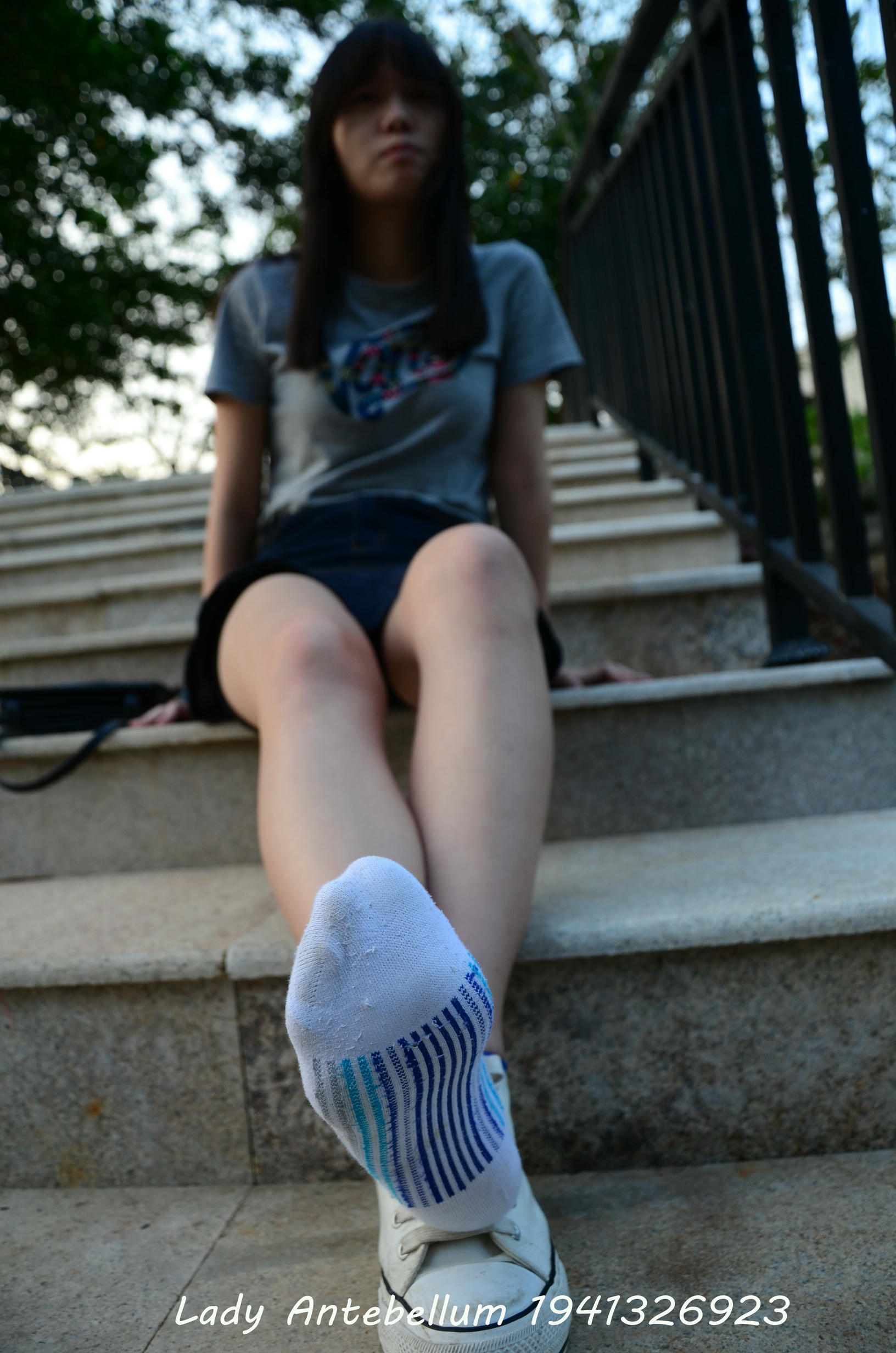 [战前女神] 恋足美腿棉袜女神级摄影套图 087 [86P-221MB]_第3集