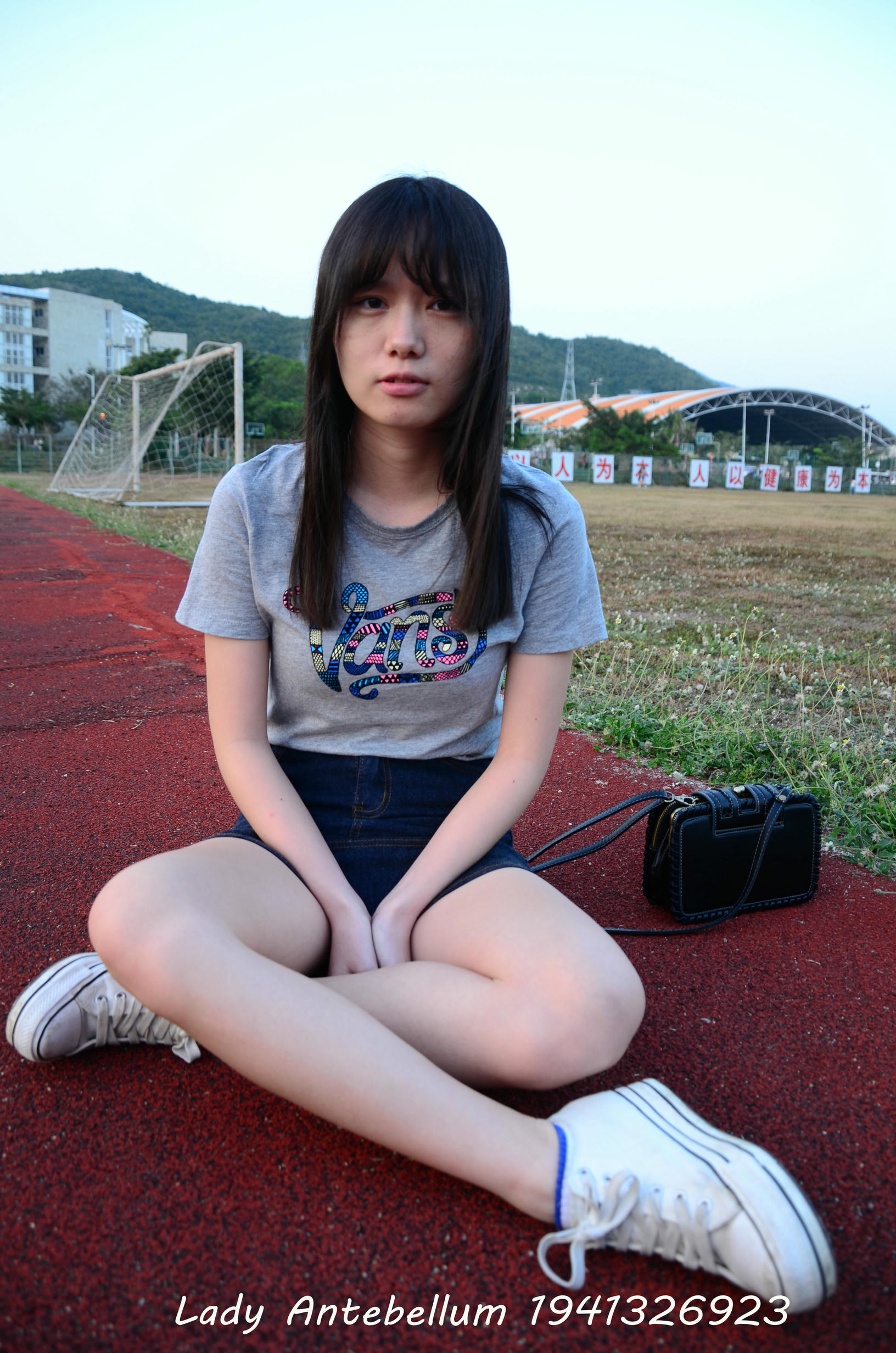 [战前女神] 恋足美腿棉袜女神级摄影套图 087 [86P-221MB]_第3集