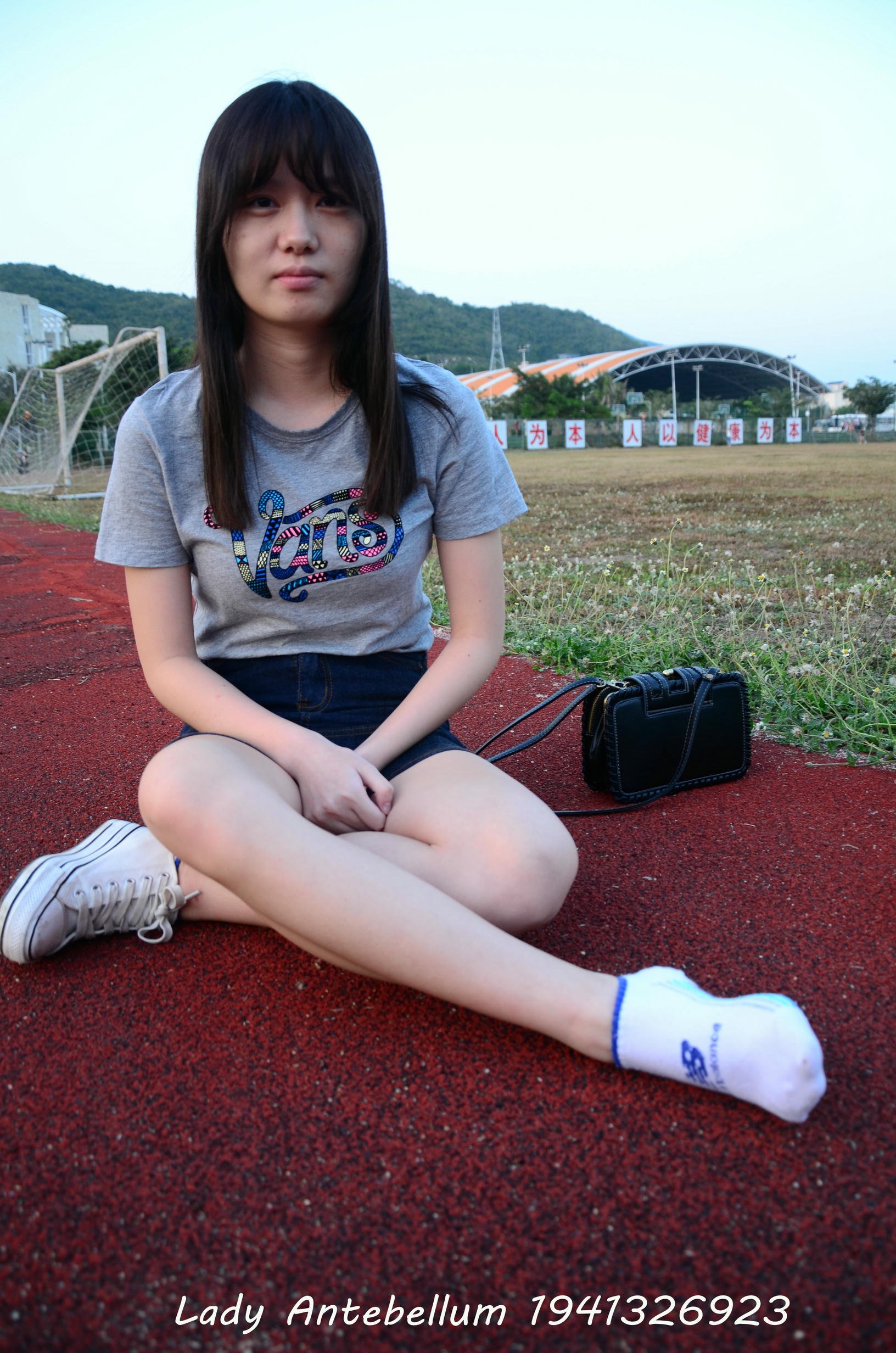 [战前女神] 恋足美腿棉袜女神级摄影套图 087 [86P-221MB]_第3集