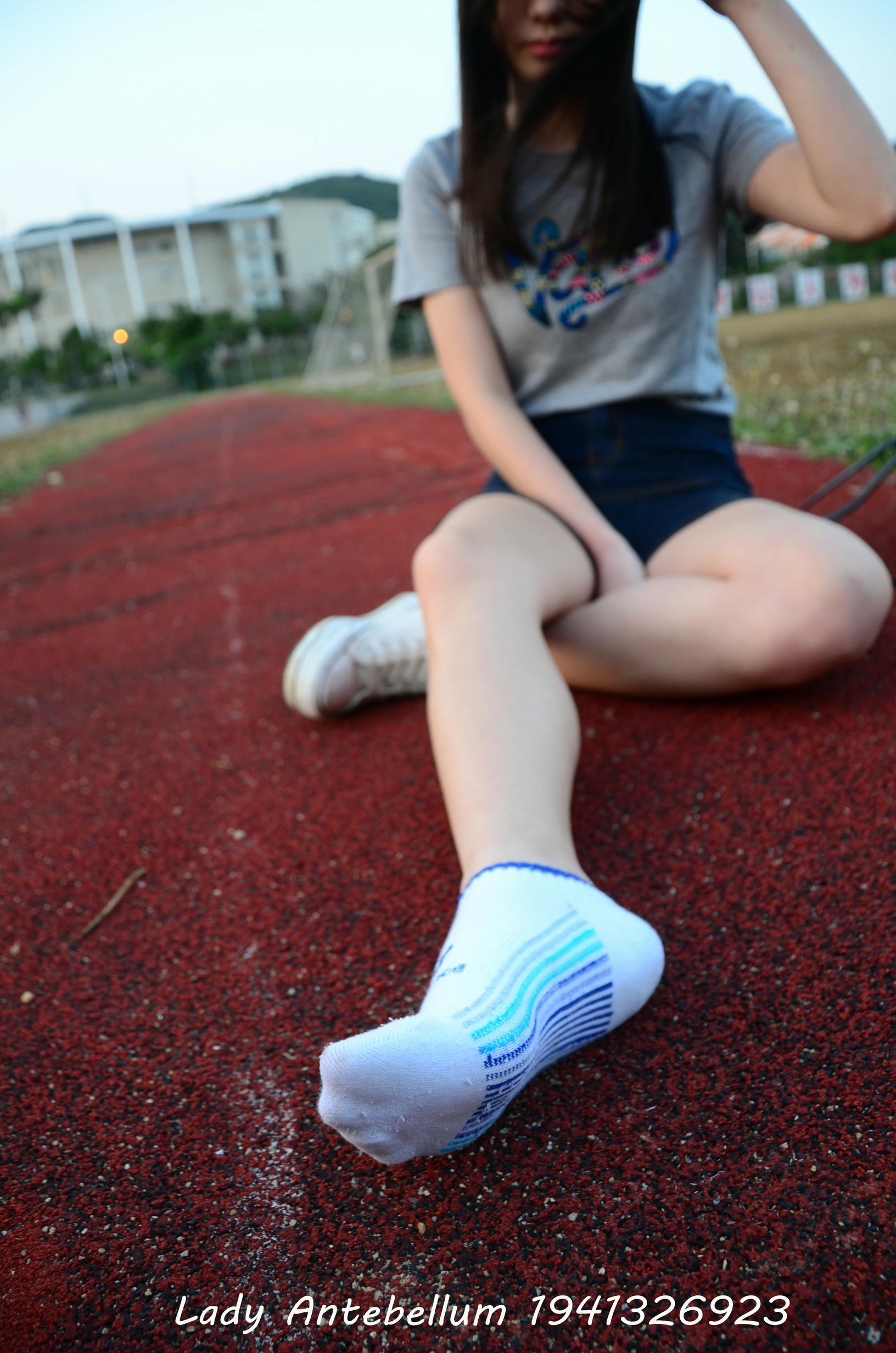 [战前女神] 恋足美腿棉袜女神级摄影套图 087 [86P-221MB]_第3集