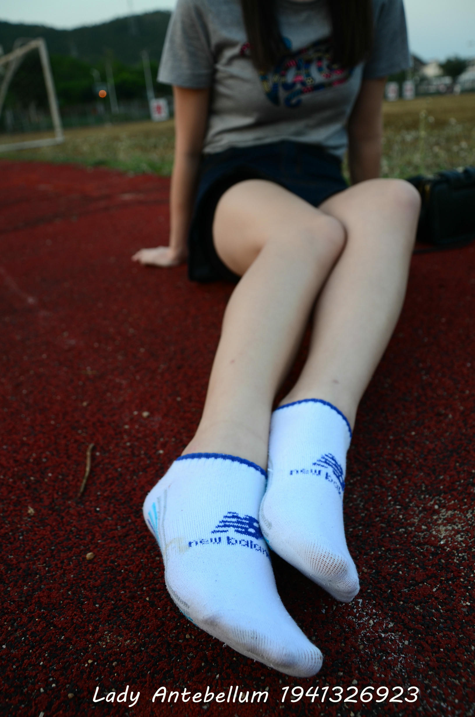 [战前女神] 恋足美腿棉袜女神级摄影套图 087 [86P-221MB]_第4集