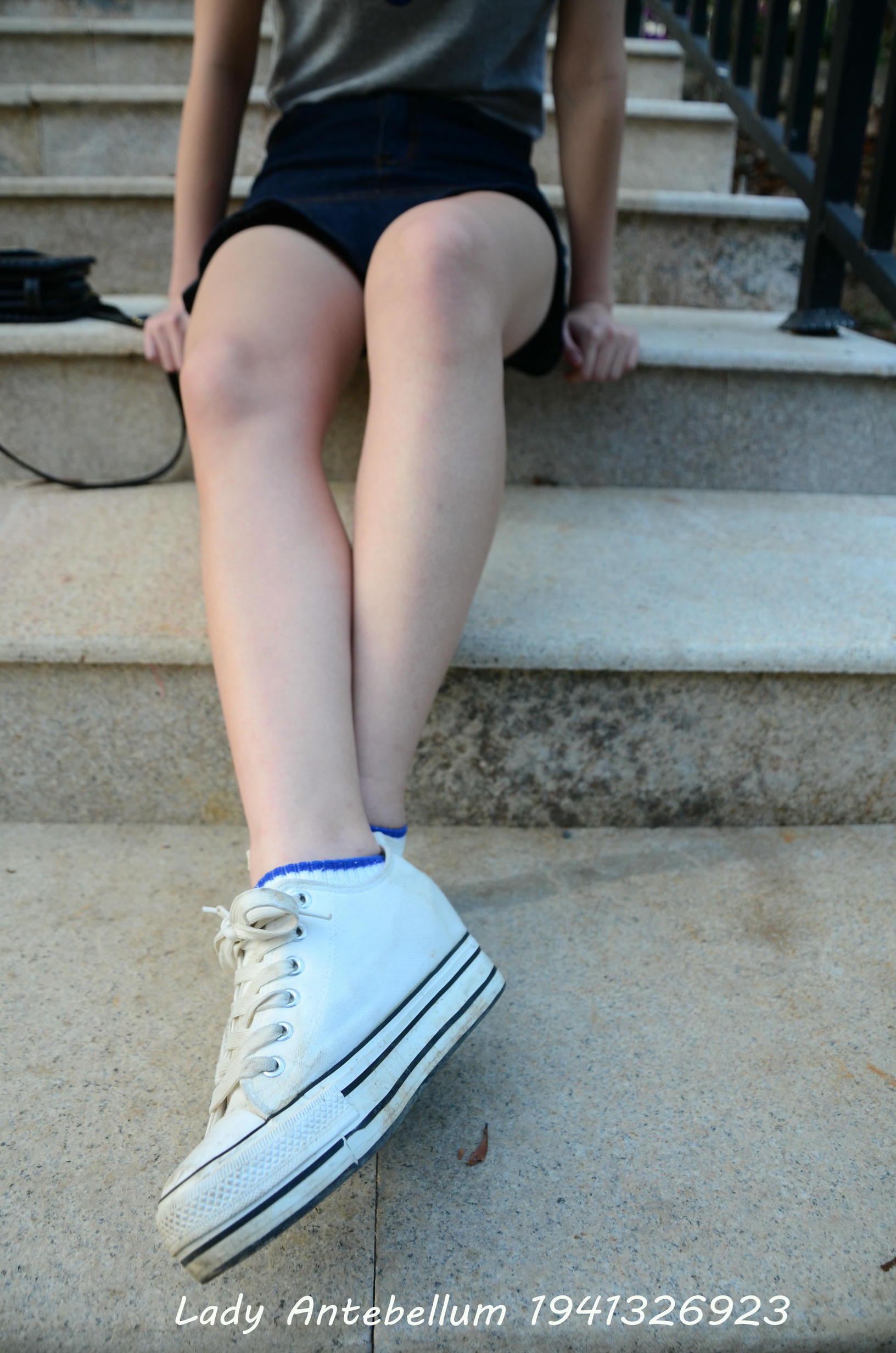 [战前女神] 恋足美腿棉袜女神级摄影套图 087 [86P-221MB]_第1集